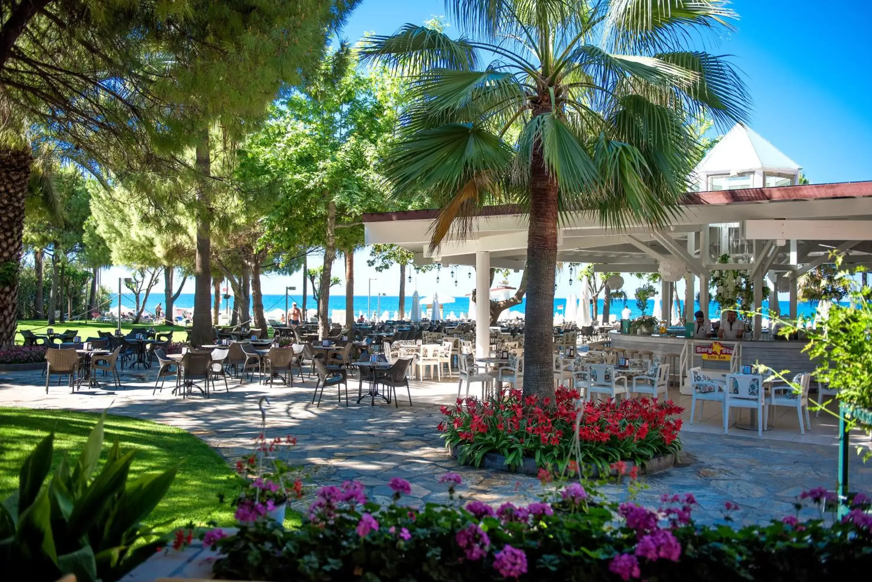 Lounge or bar in Barut Hemera - Ultra All Inclusive Lounge or bar in Barut Hemera - Ultra All Inclusive