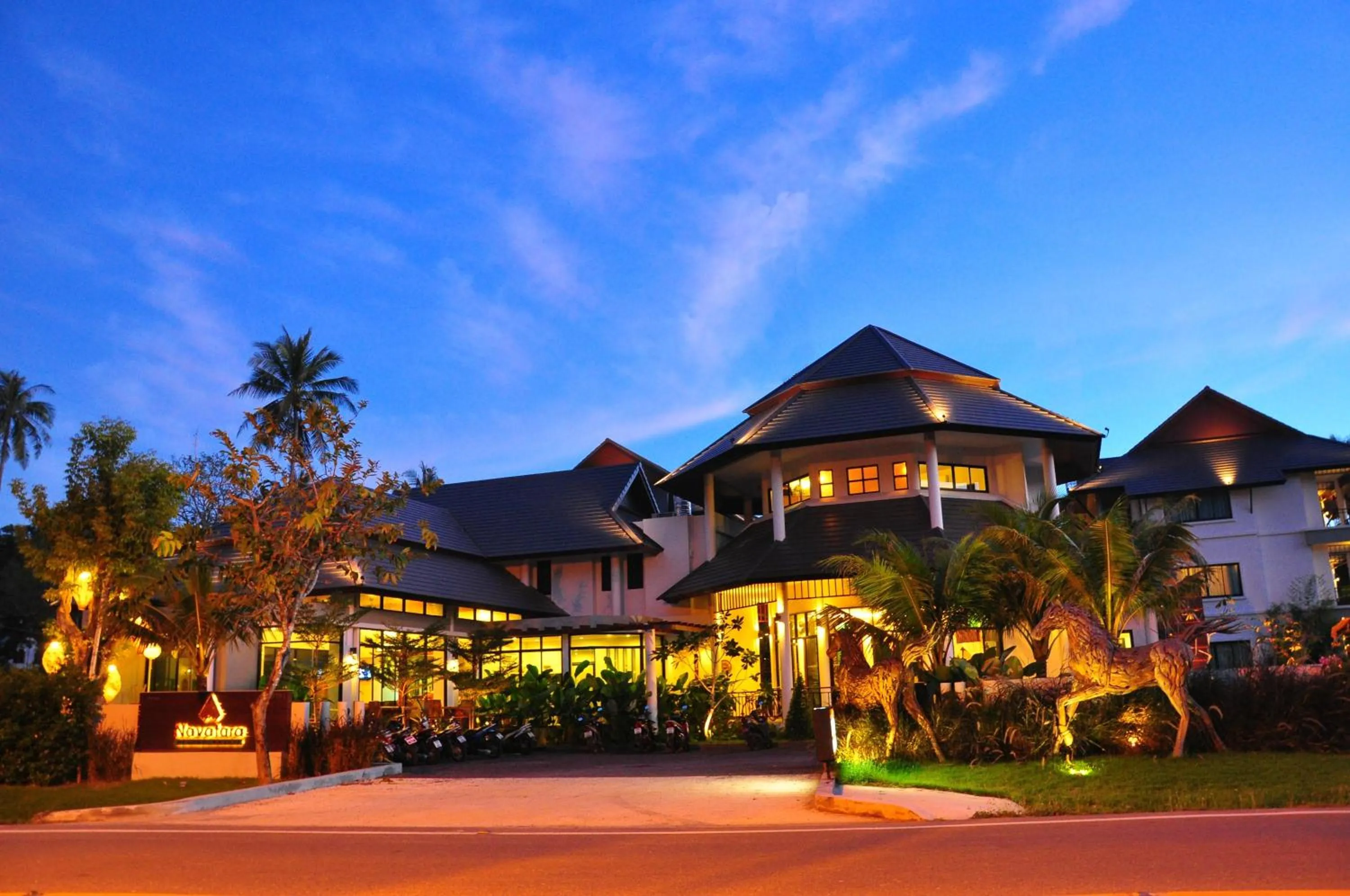 Night in Navatara Phuket Resort