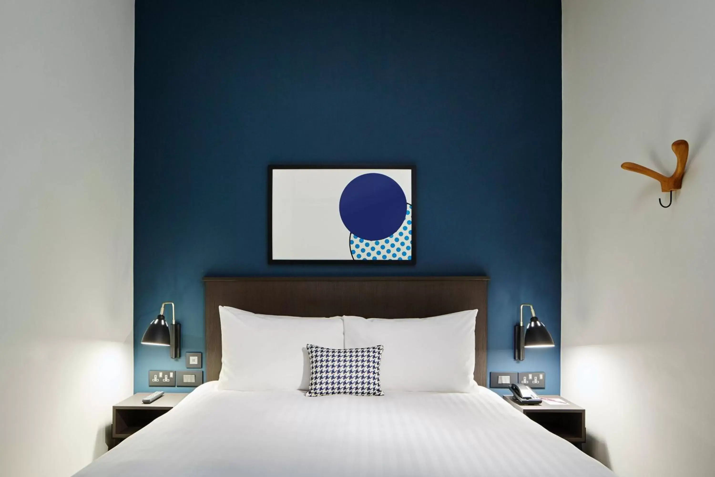 Bedroom, Bed in Residence Inn by Marriott London Tower Bridge