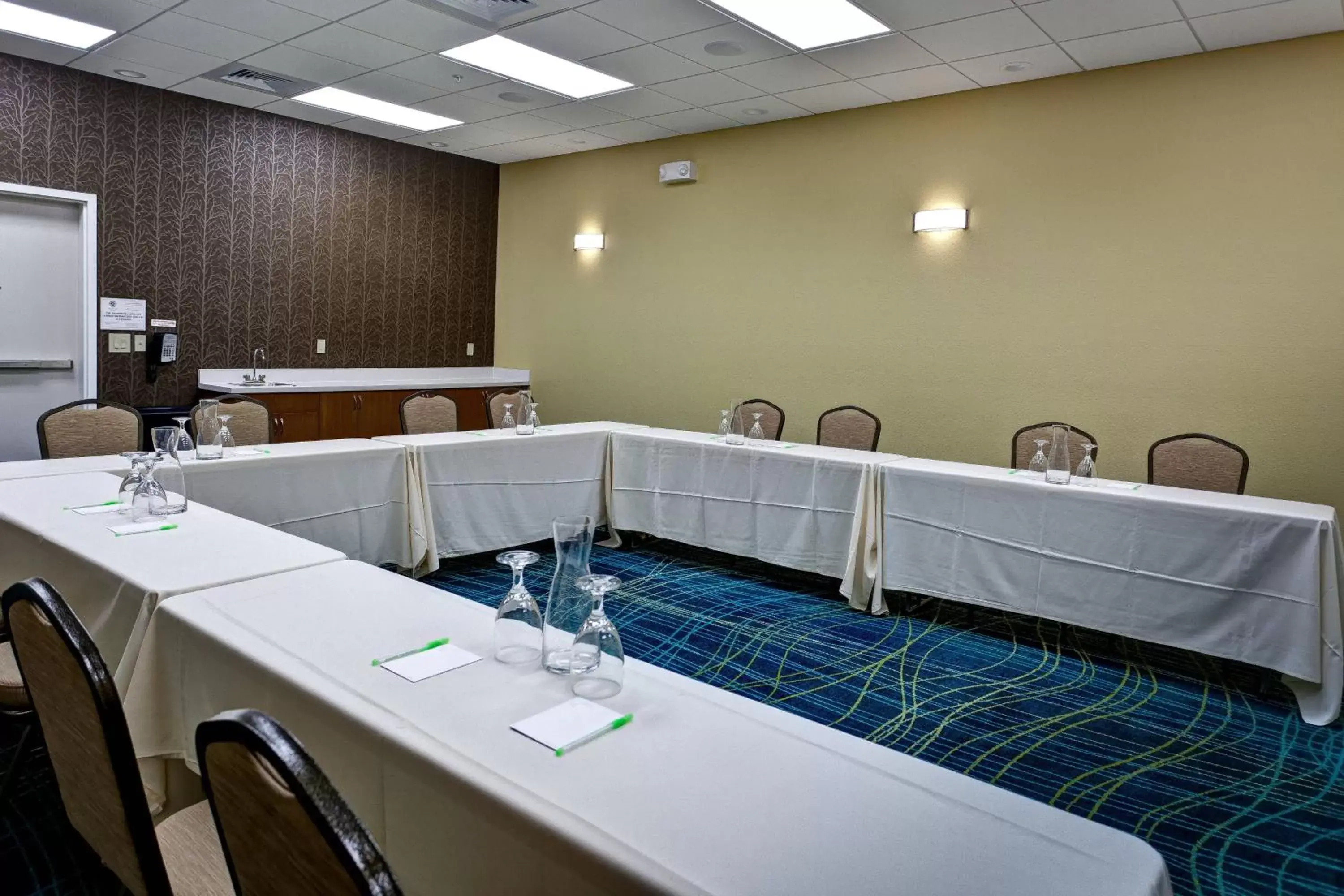 Meeting/conference room in SpringHill Suites by Marriott Wichita Airport