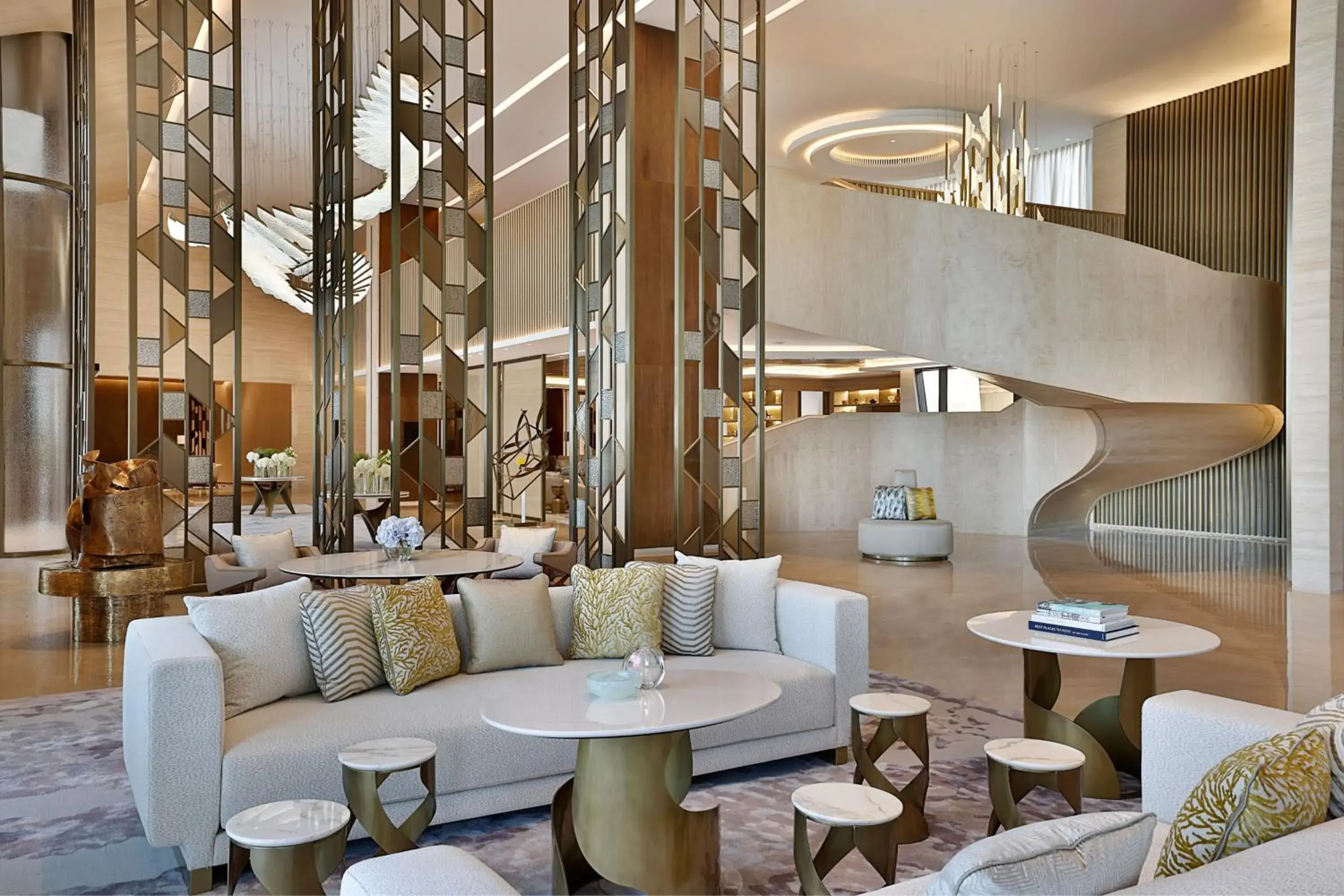 Lobby or reception, Lounge/Bar in The St. Regis Riyadh