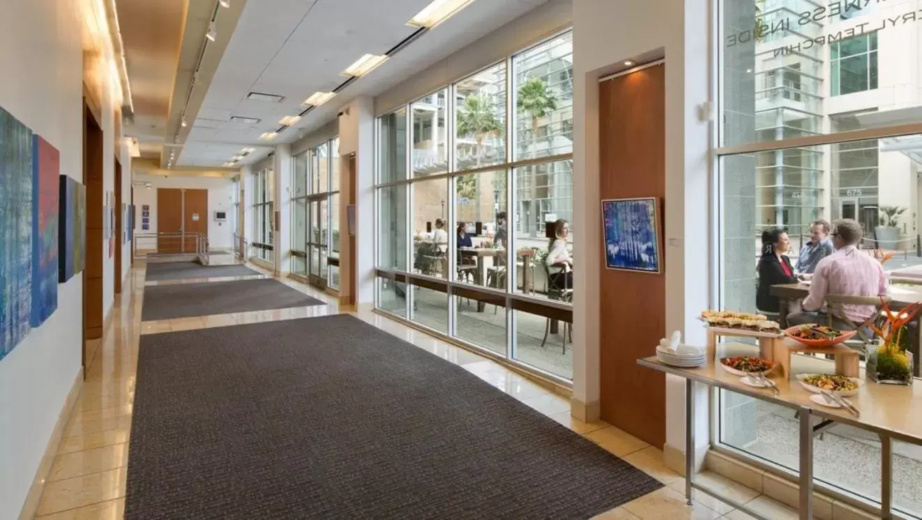 Lobby or reception in Omni San Diego Hotel