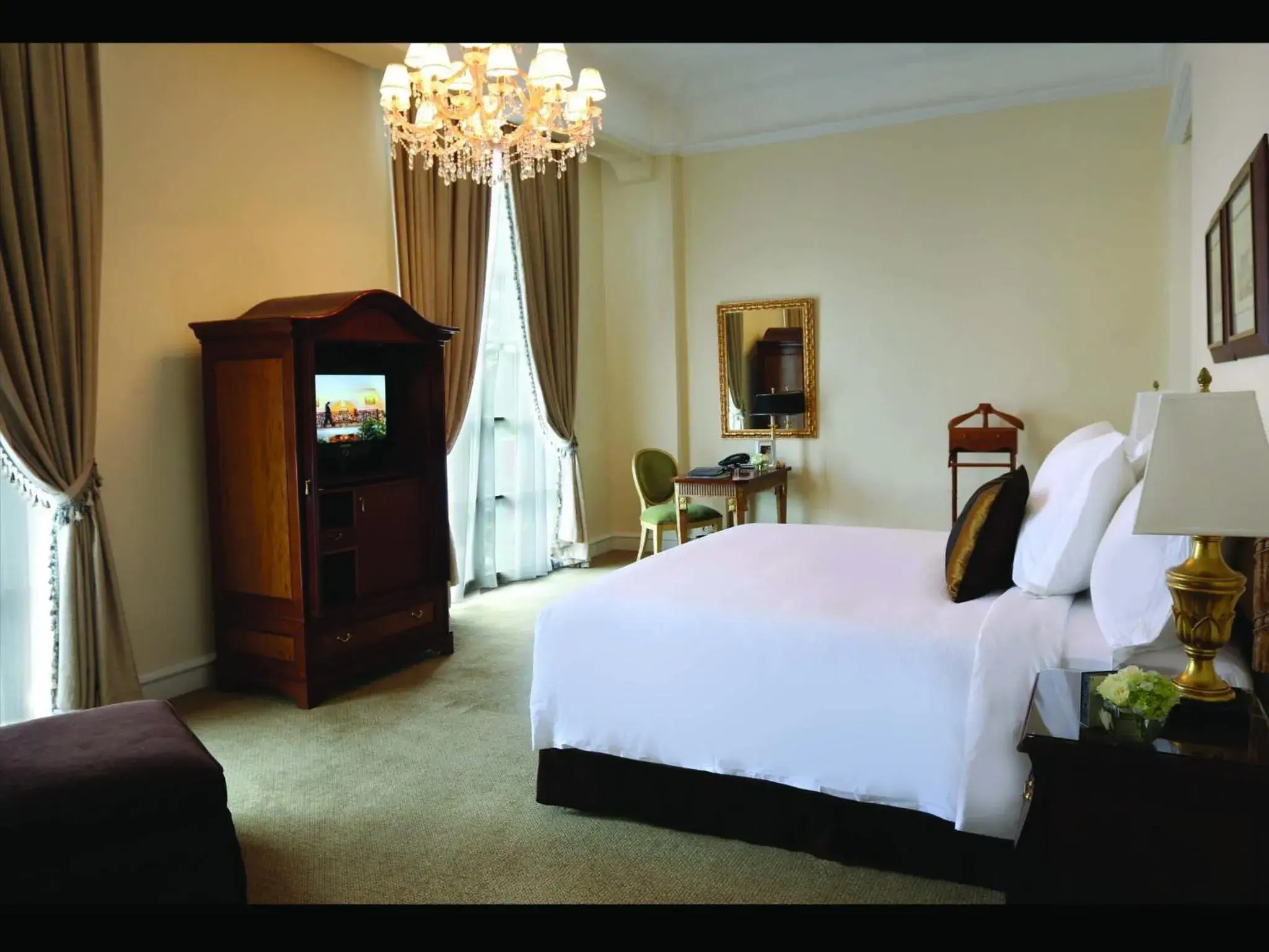 Bedroom, Bed in Hotel Gran Mahakam