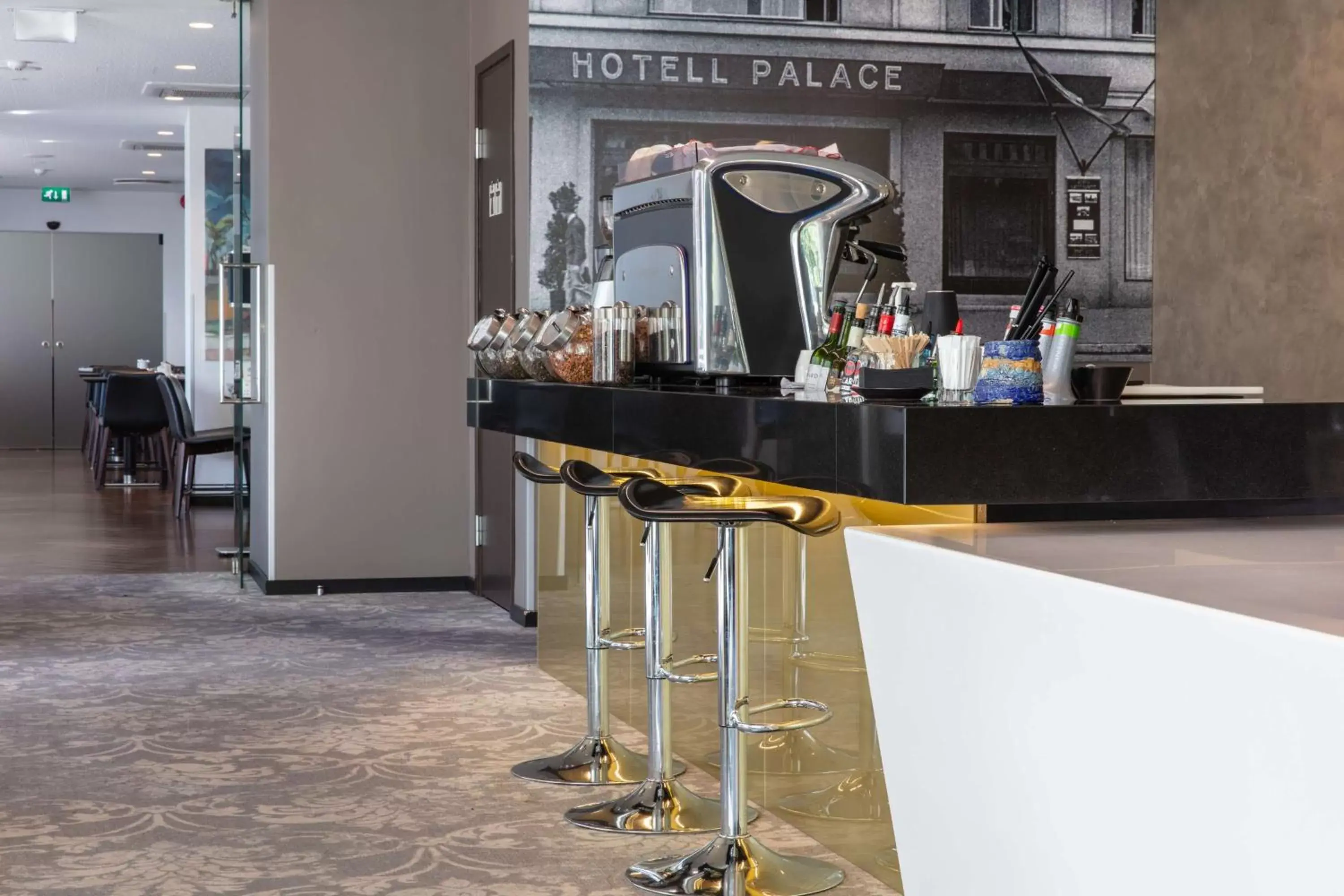 Lounge or bar in Palace Hotel Tallinn, a member of Radisson Individuals