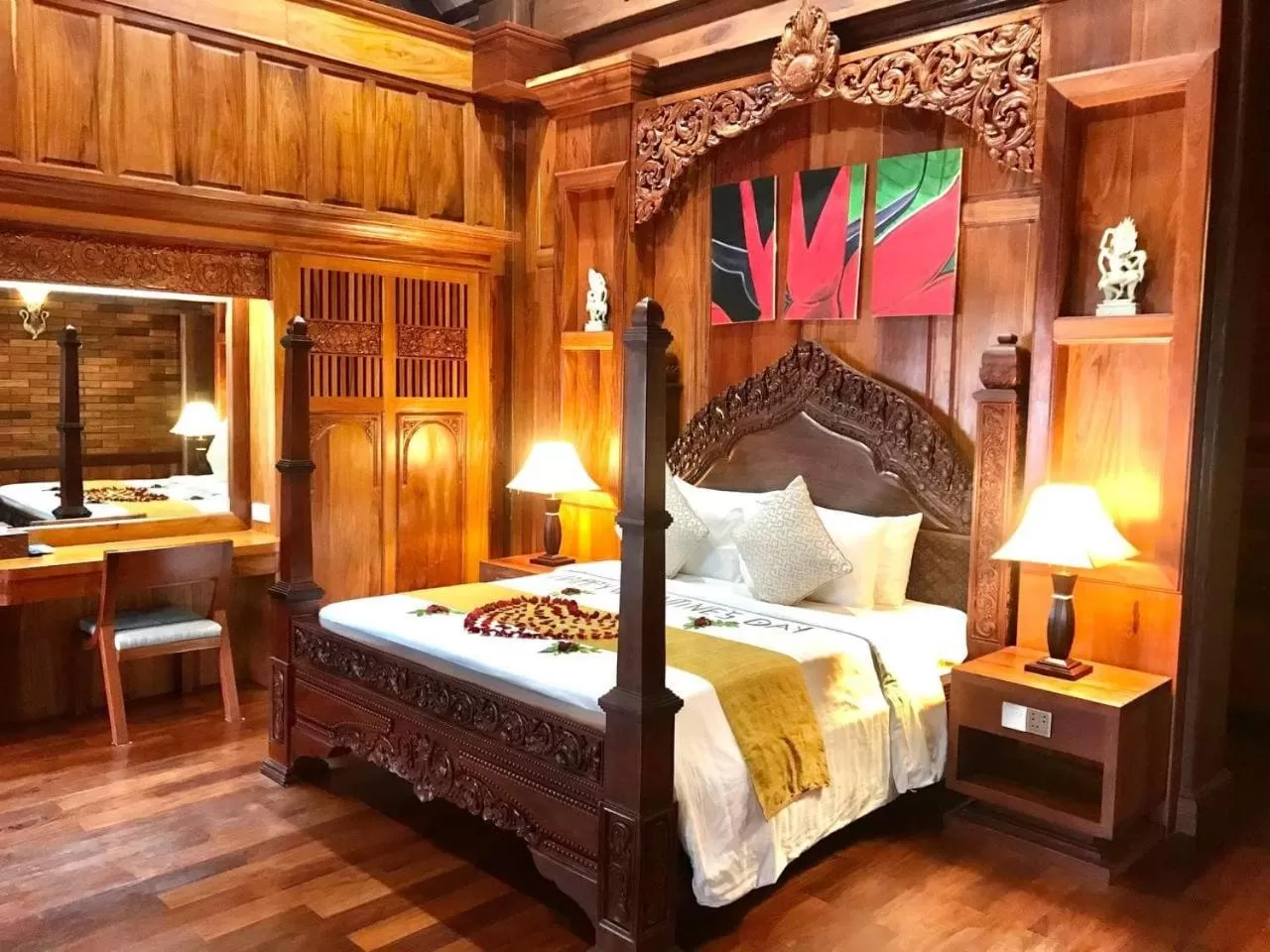 Bedroom, Bed in Try Palace Resort Kep