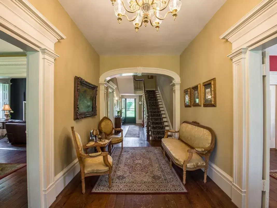 Lobby or reception, Seating Area in The Neighbour House B&B