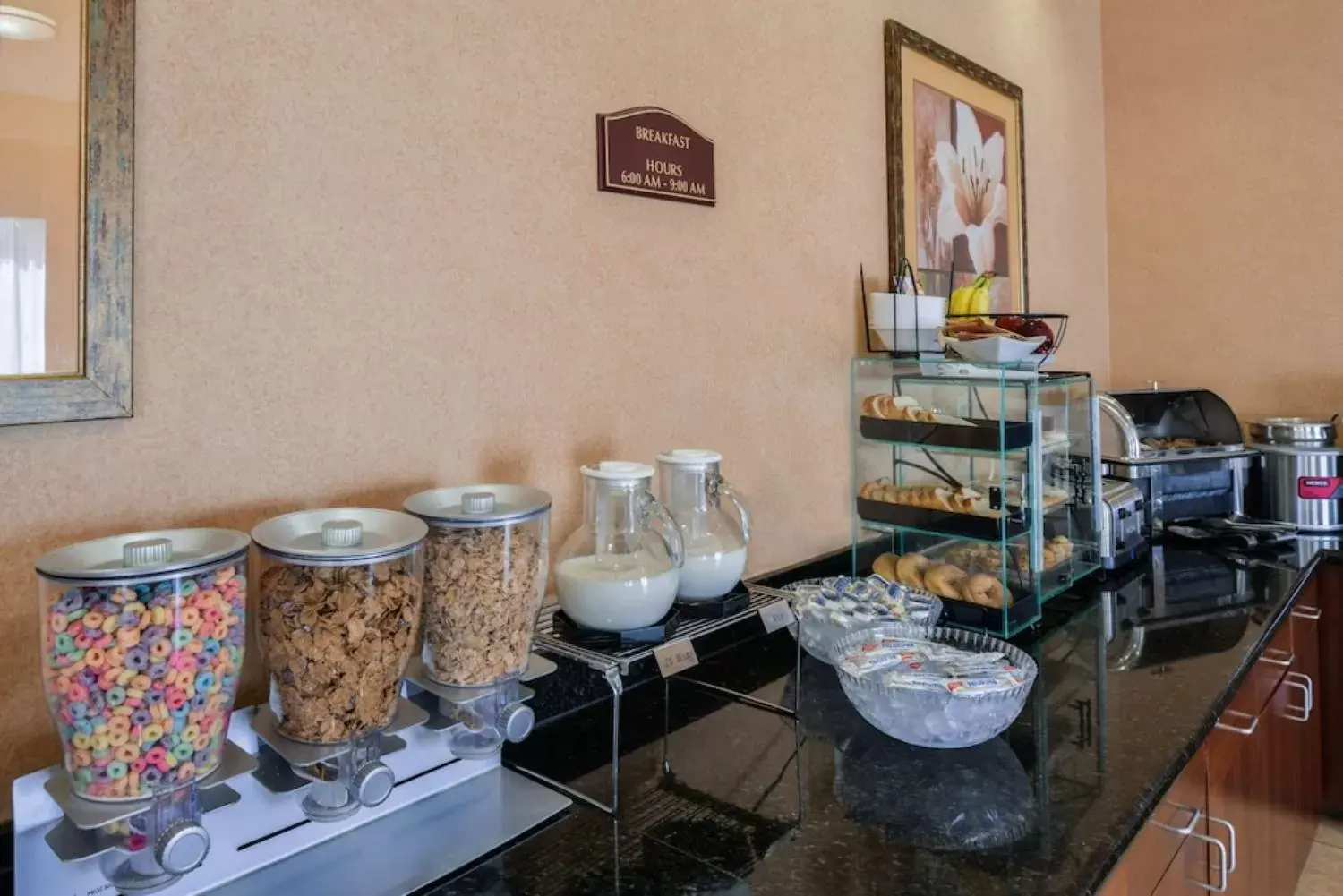 Food in Americas Best Value Inn & Suites-Livingston