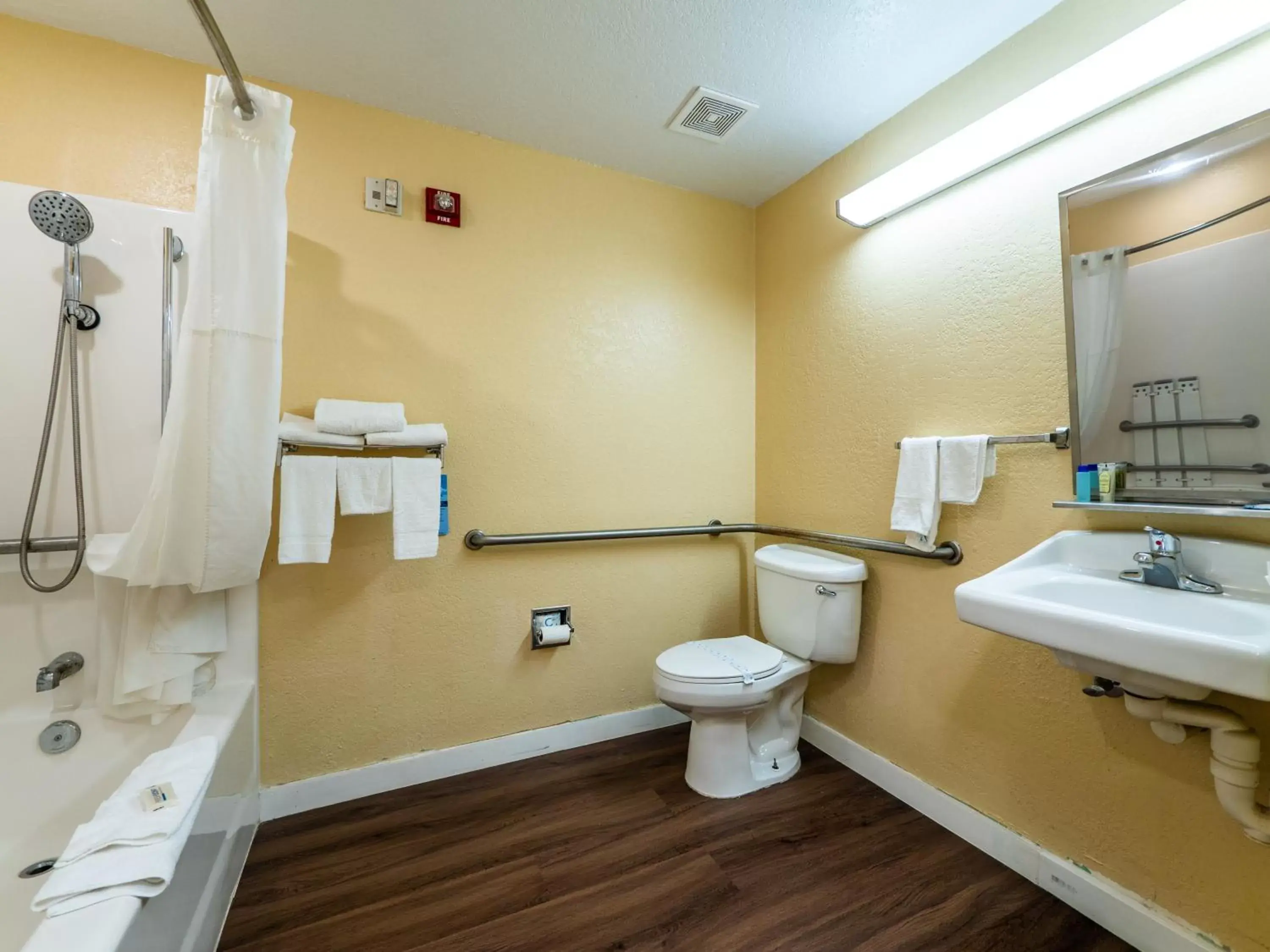 Shower, Bathroom in Microtel Inn and Suites Ocala