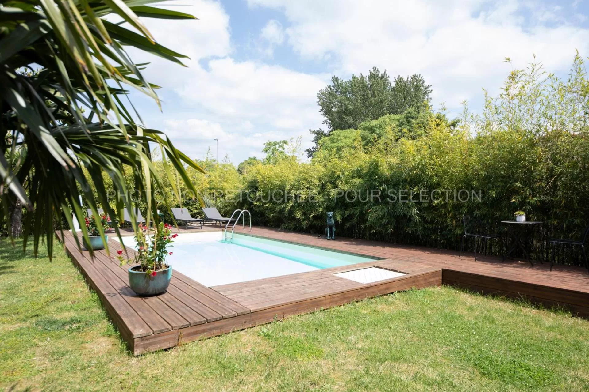 Swimming pool in La Galerie