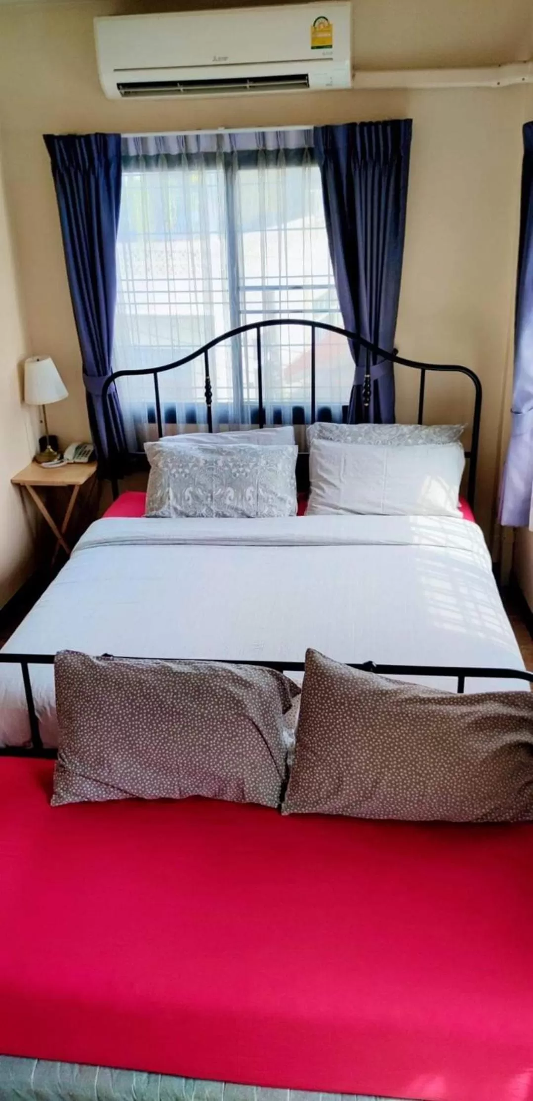 Bed in The Cube Sathorn Boutique Hotel เดอะ คิวบ์ สาทร บูติค โฮเทล Near BTS Surasak