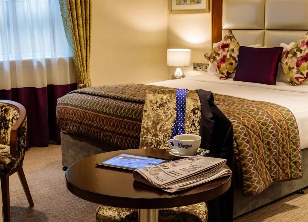 Photo of the whole room, Bed in Grand Hotel Tralee