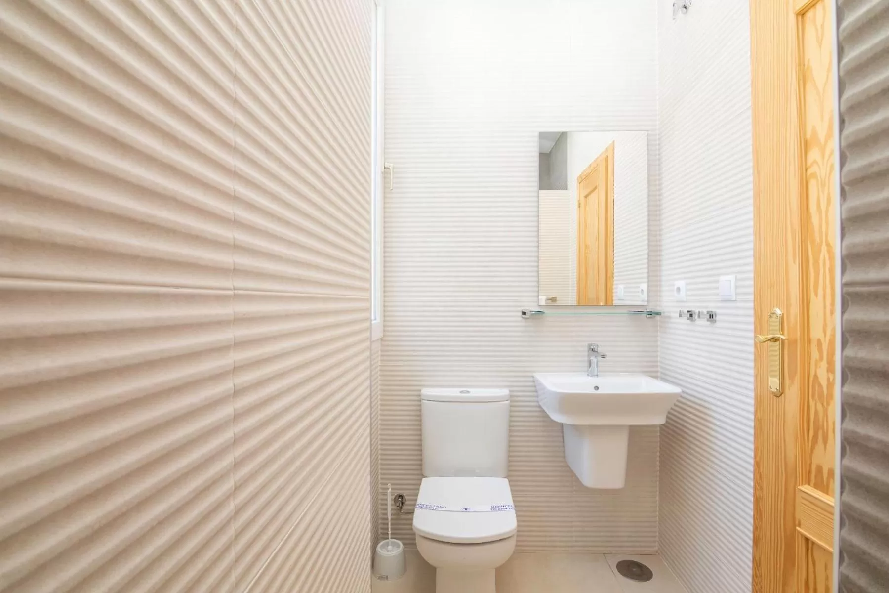 Shower in Hotel Marítimo Urban