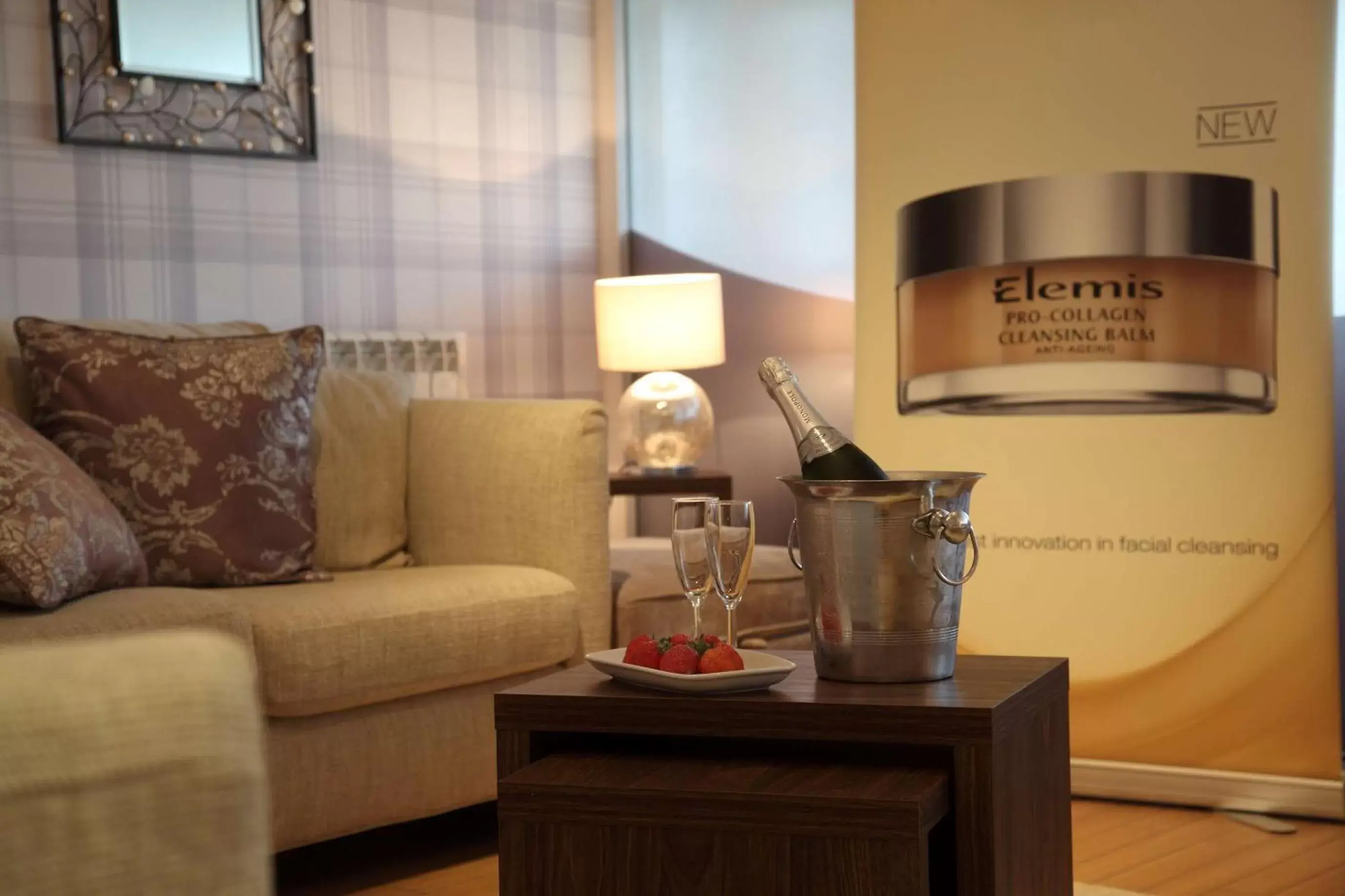 Spa and wellness centre/facilities in Doubletree By Hilton Glasgow Strathclyde Spa and wellness centre/facilities in Doubletree By Hilton Glasgow Strathclyde