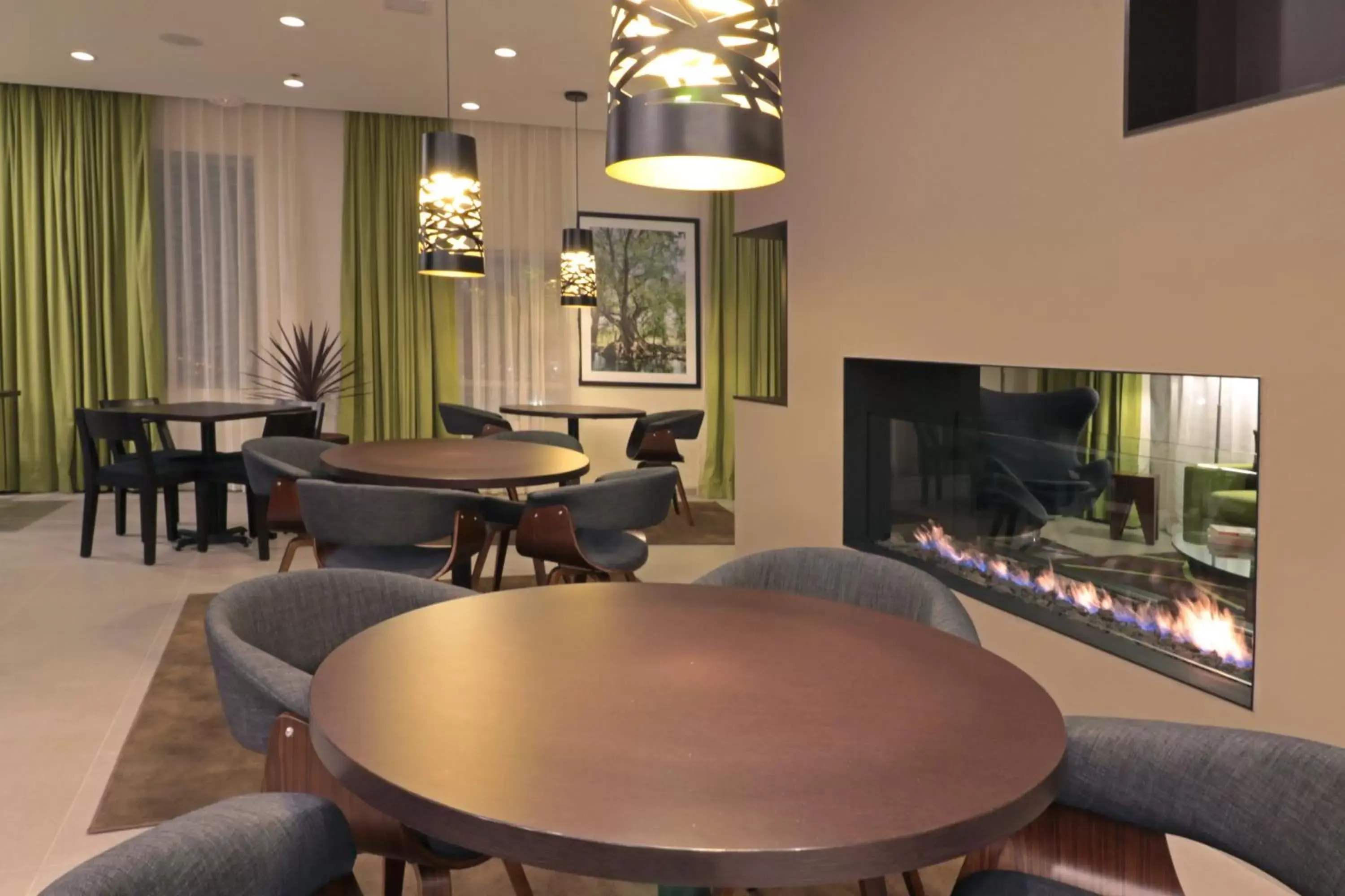 Area and facilities, Lounge/Bar in Staybridge Suites San Luis Potosi, an IHG Hotel