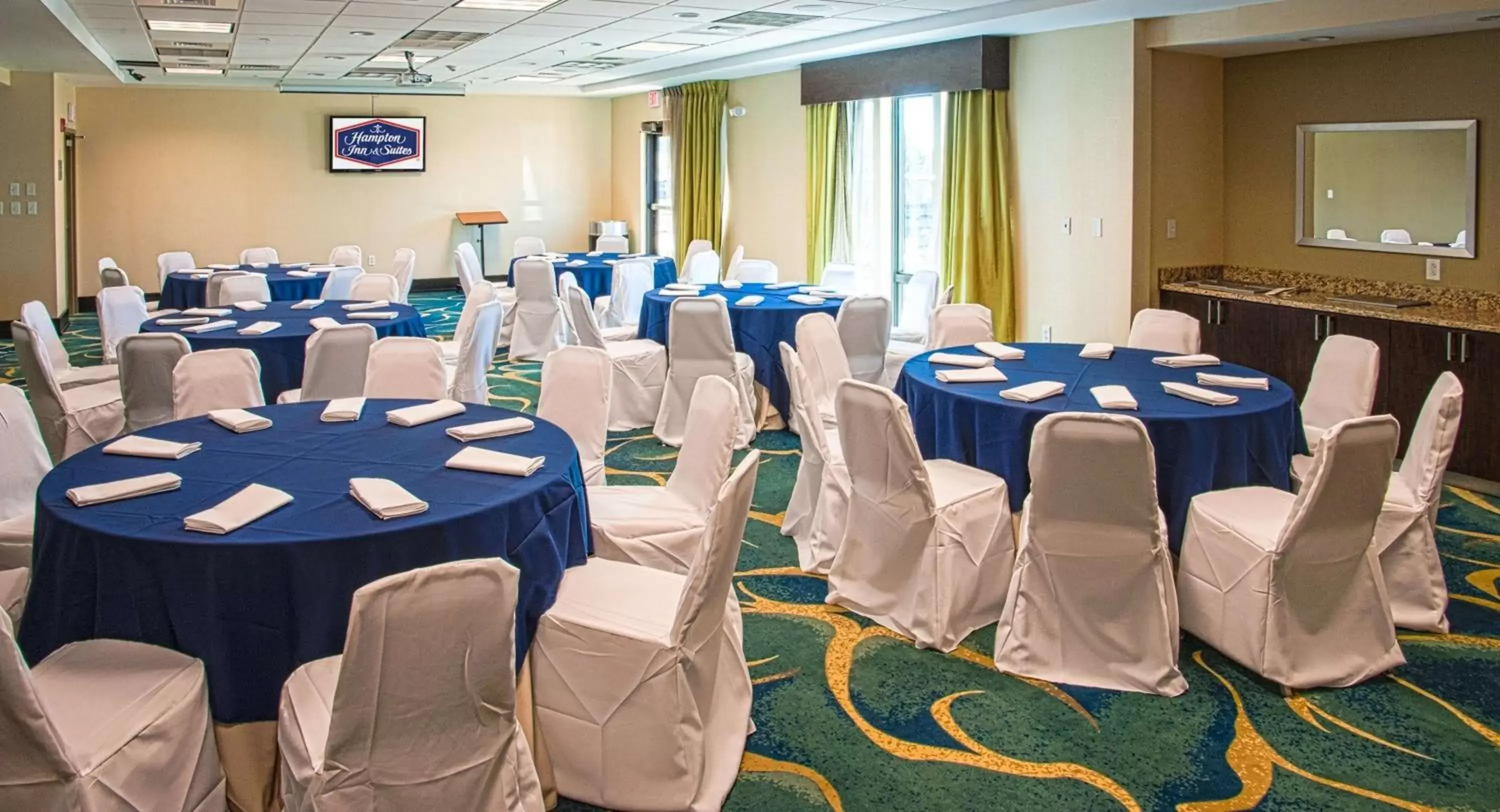 Meeting/conference room, Banquet Facilities in Hampton Inn & Suites Gulfport