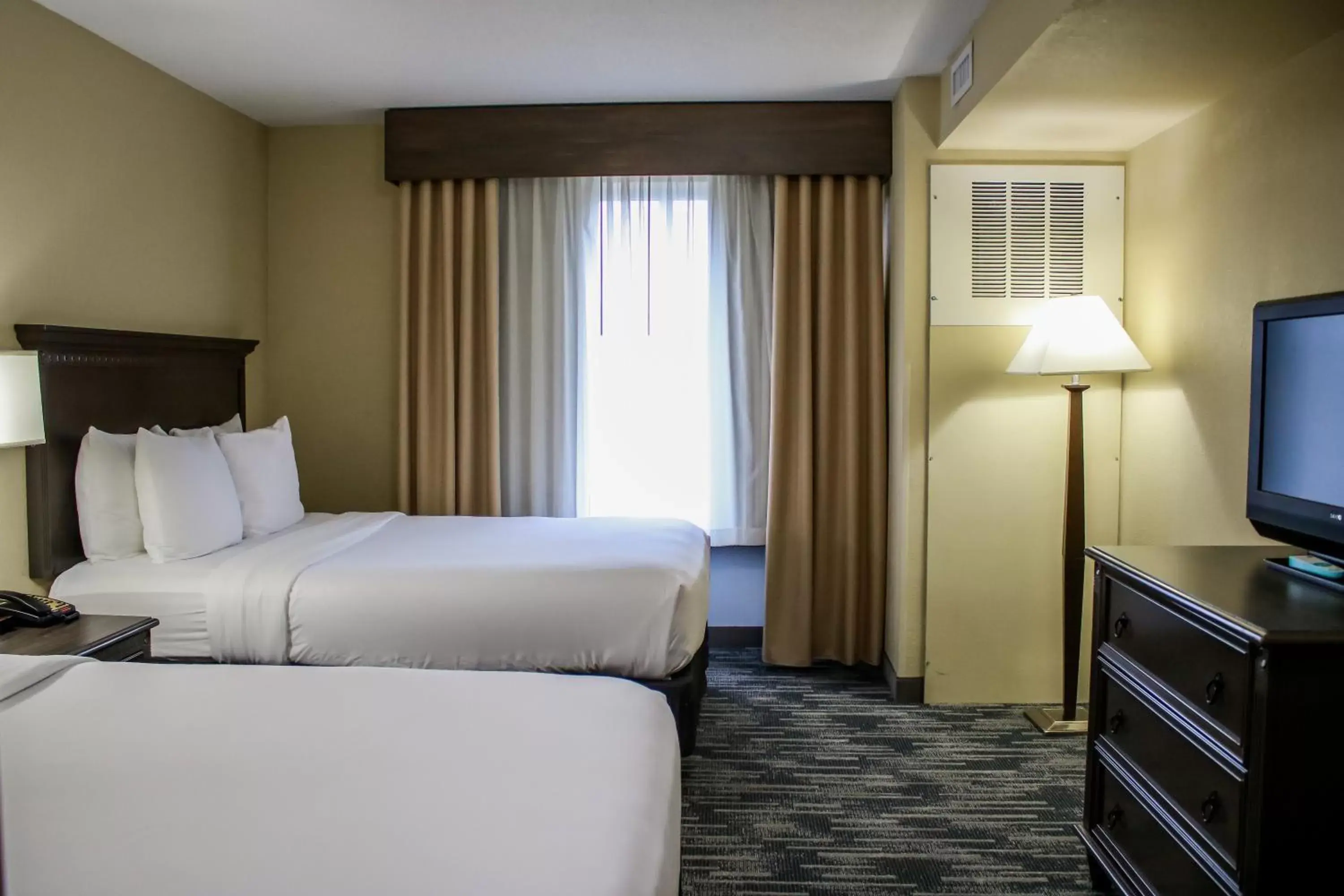 Bedroom, Bed in Country Inn & Suites by Radisson, Richmond West at I-64, VA