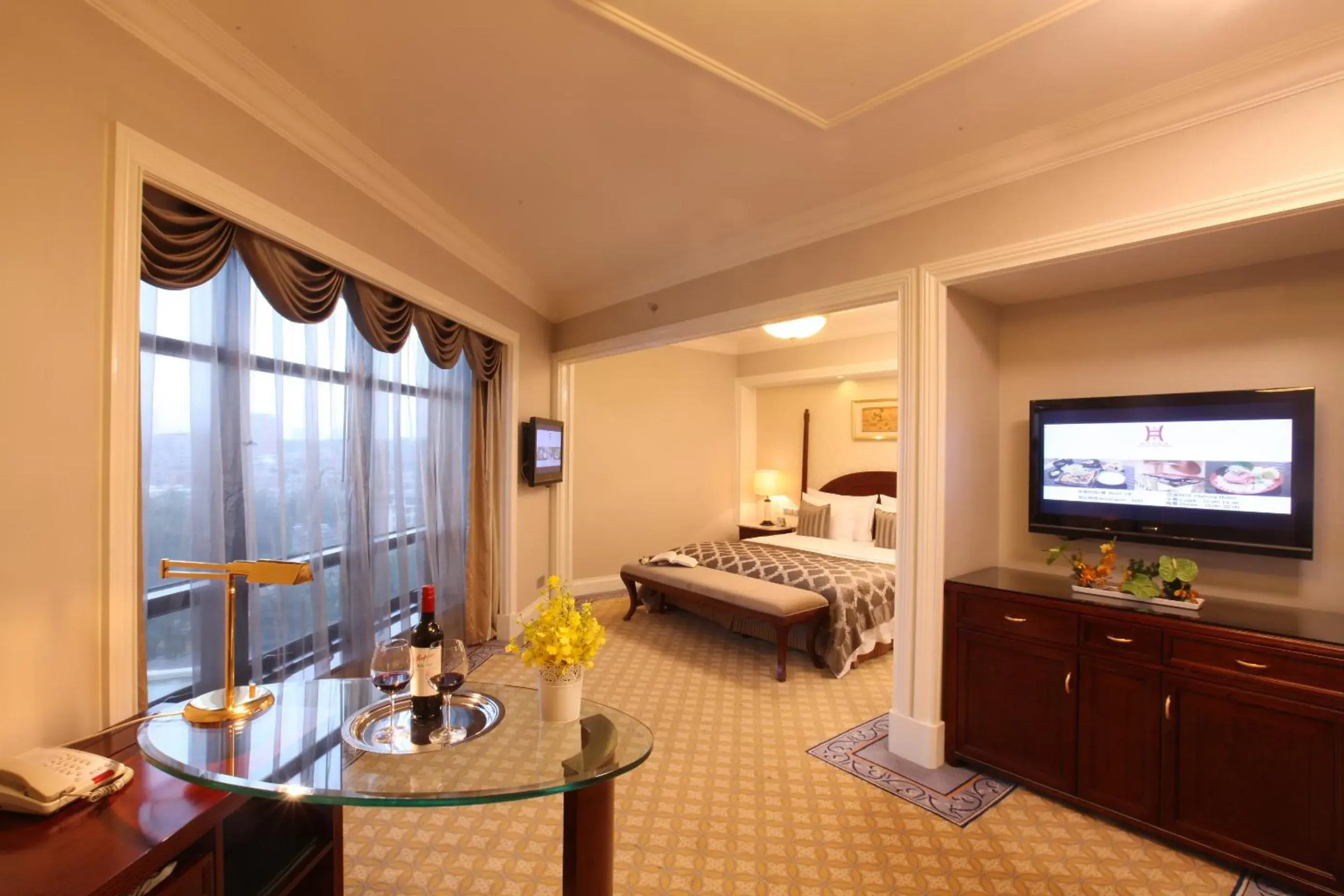 Premier Business Double Room in Zhongwei Green Lake Hotel Kunming