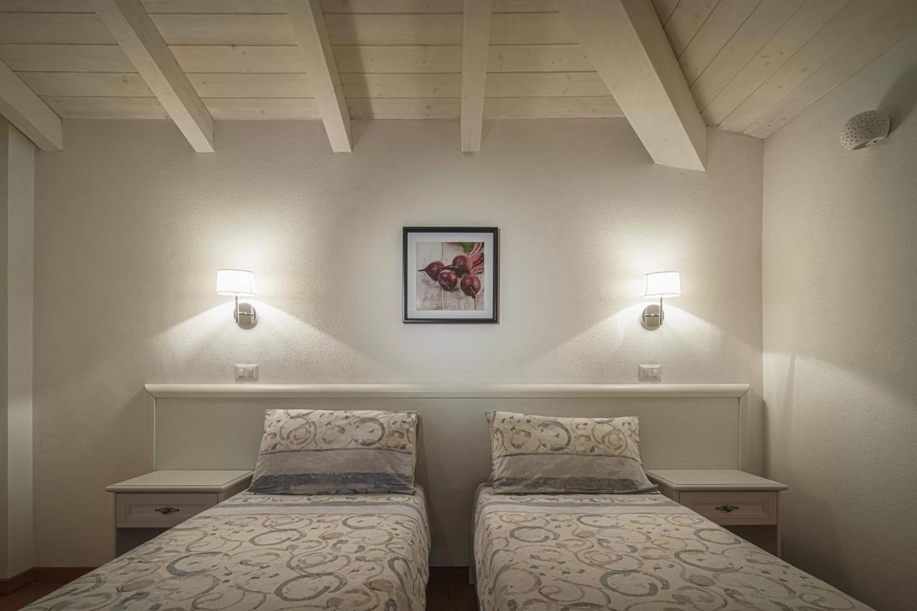 Bed in Sanctuary Armony