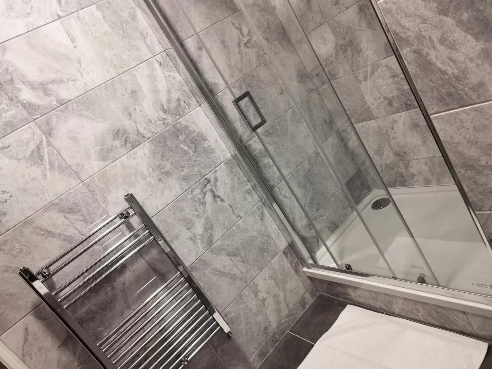 Bathroom in Sherwood Hotel