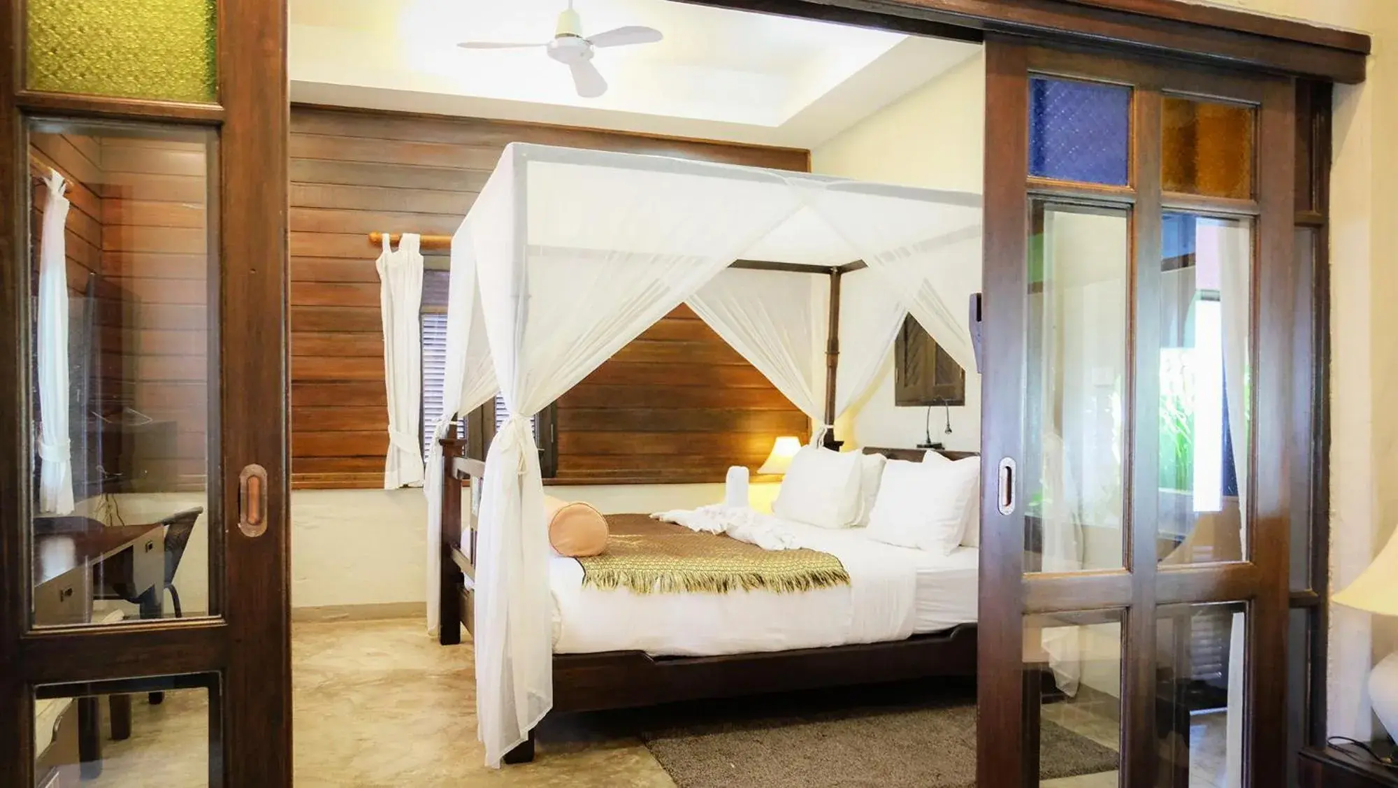 Bedroom, Bed in Pai River Corner