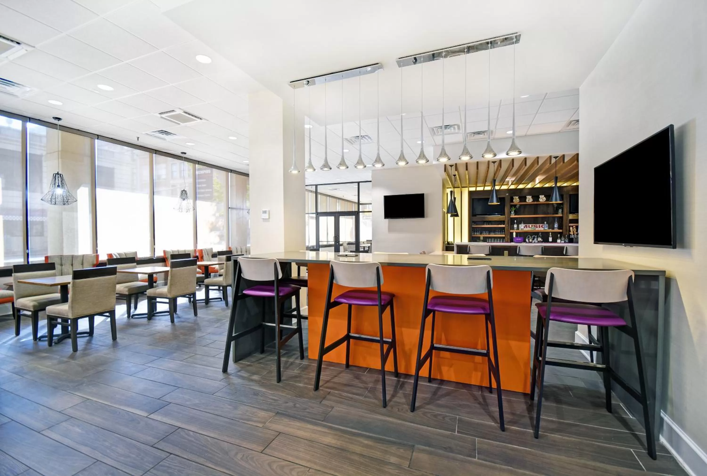 Restaurant/places to eat in Holiday Inn - Memphis Downtown - Beale St. by IHG