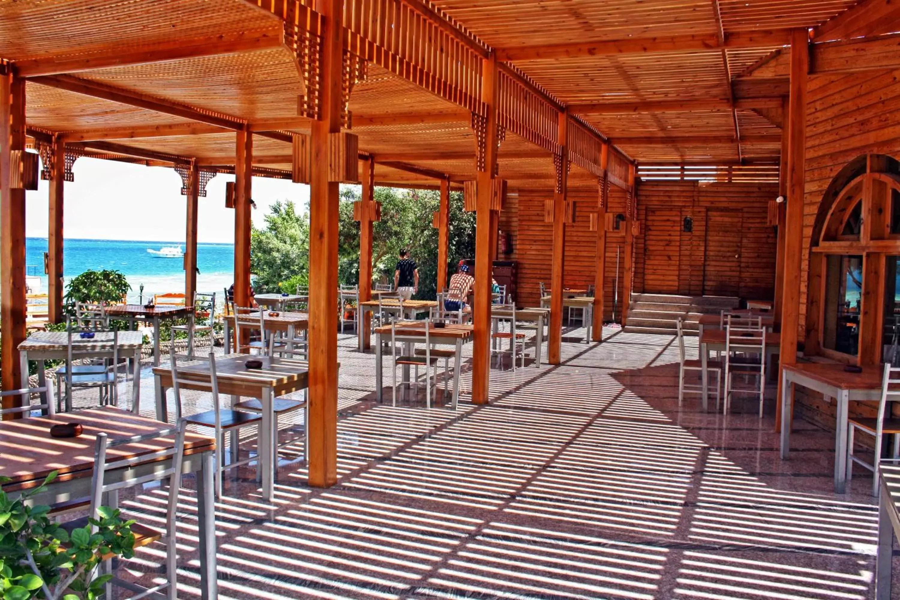 Lounge or bar in King Tut Aqua Park Beach Resort