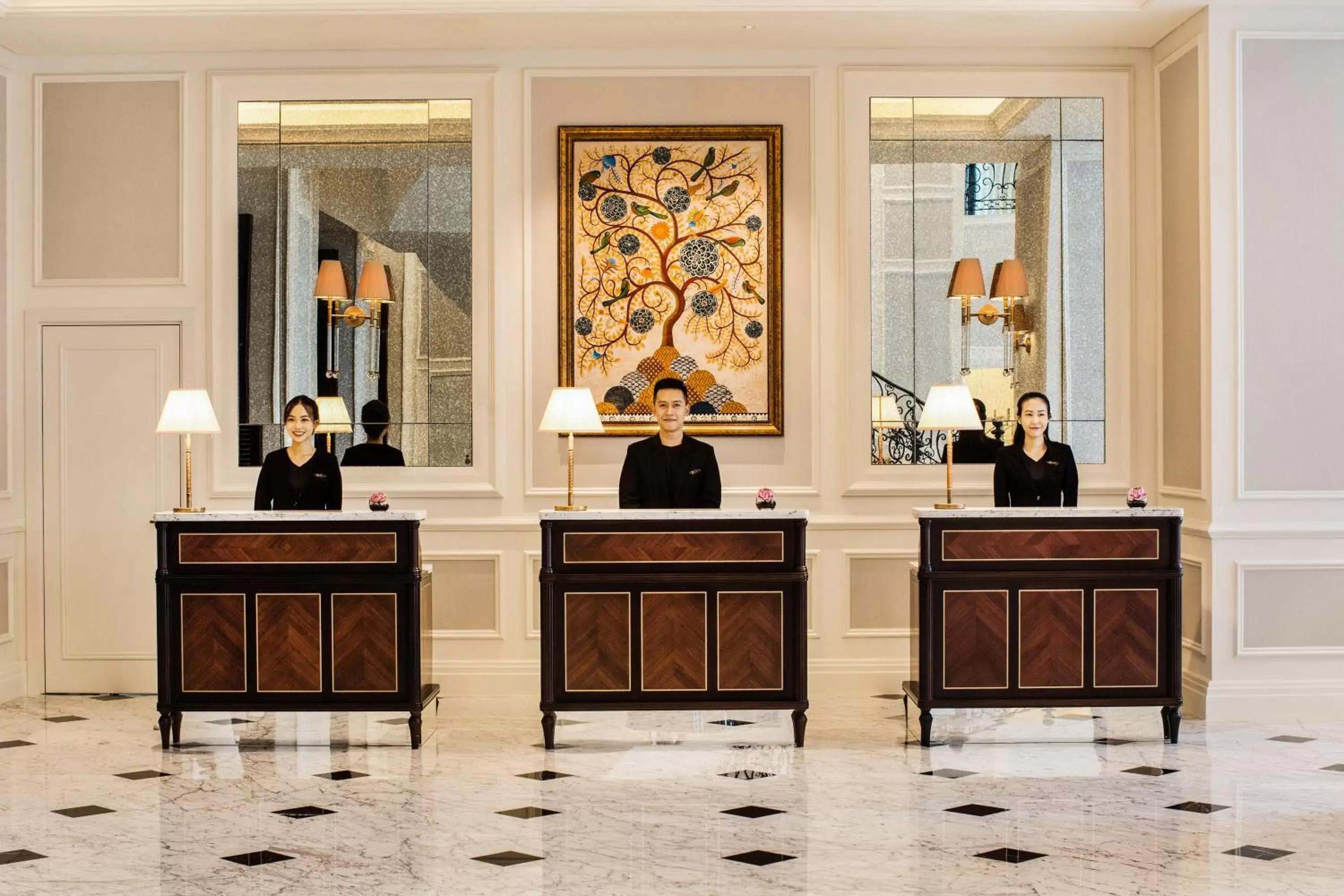 Staff, Lobby/Reception in Mai House Saigon Hotel