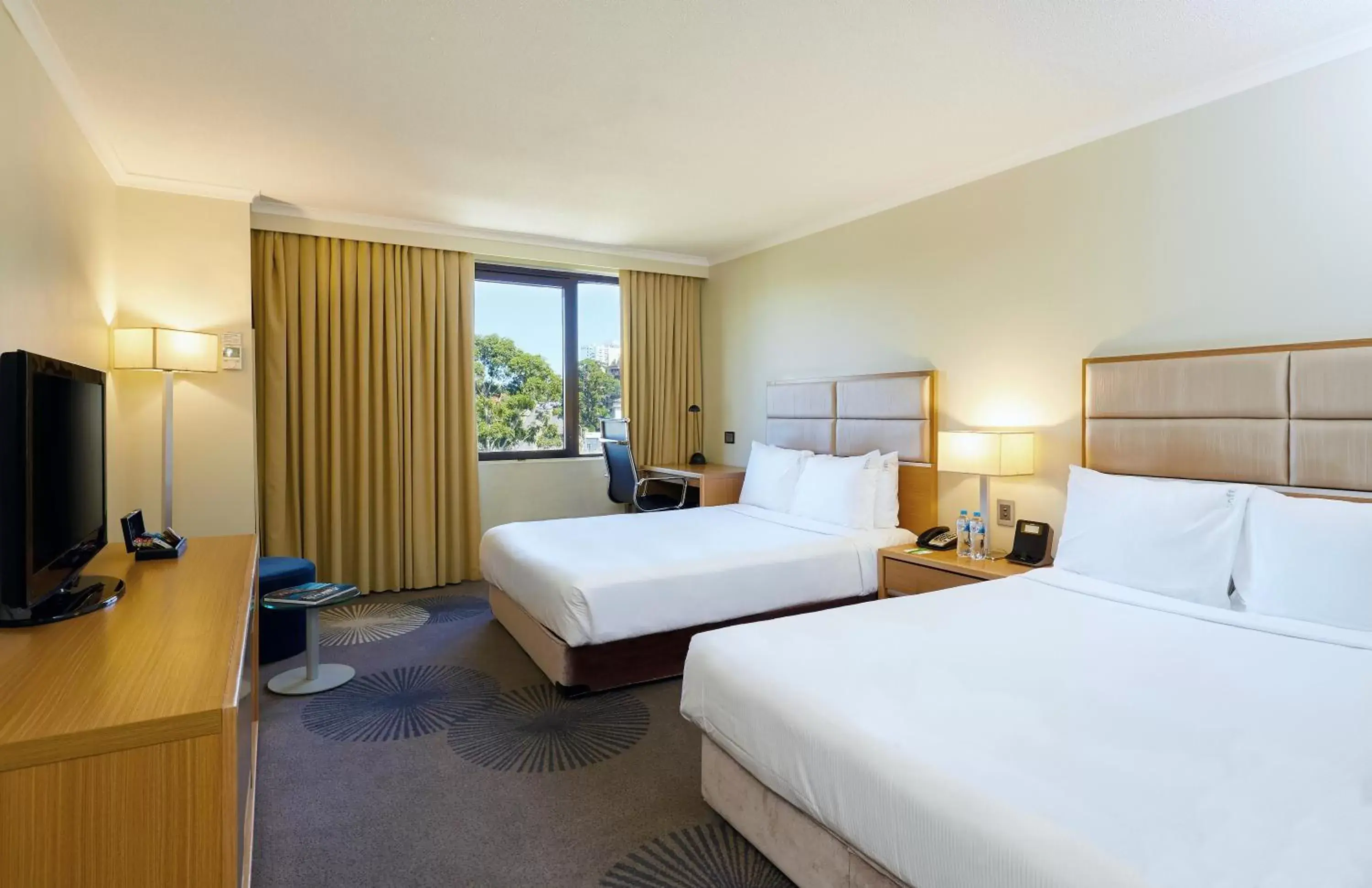 Bed in Holiday Inn Parramatta, an IHG Hotel