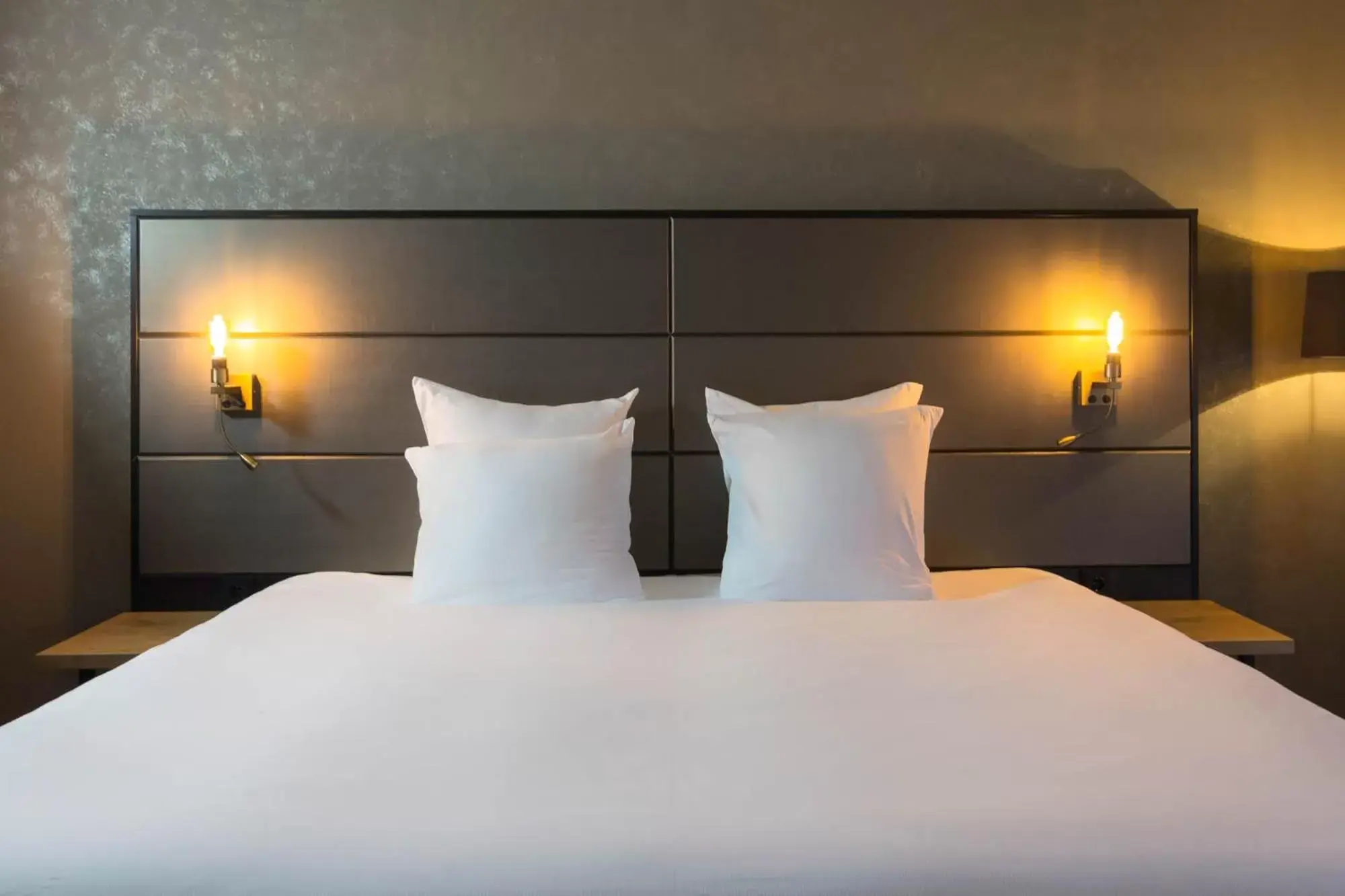 Bed in City Hotel Groningen