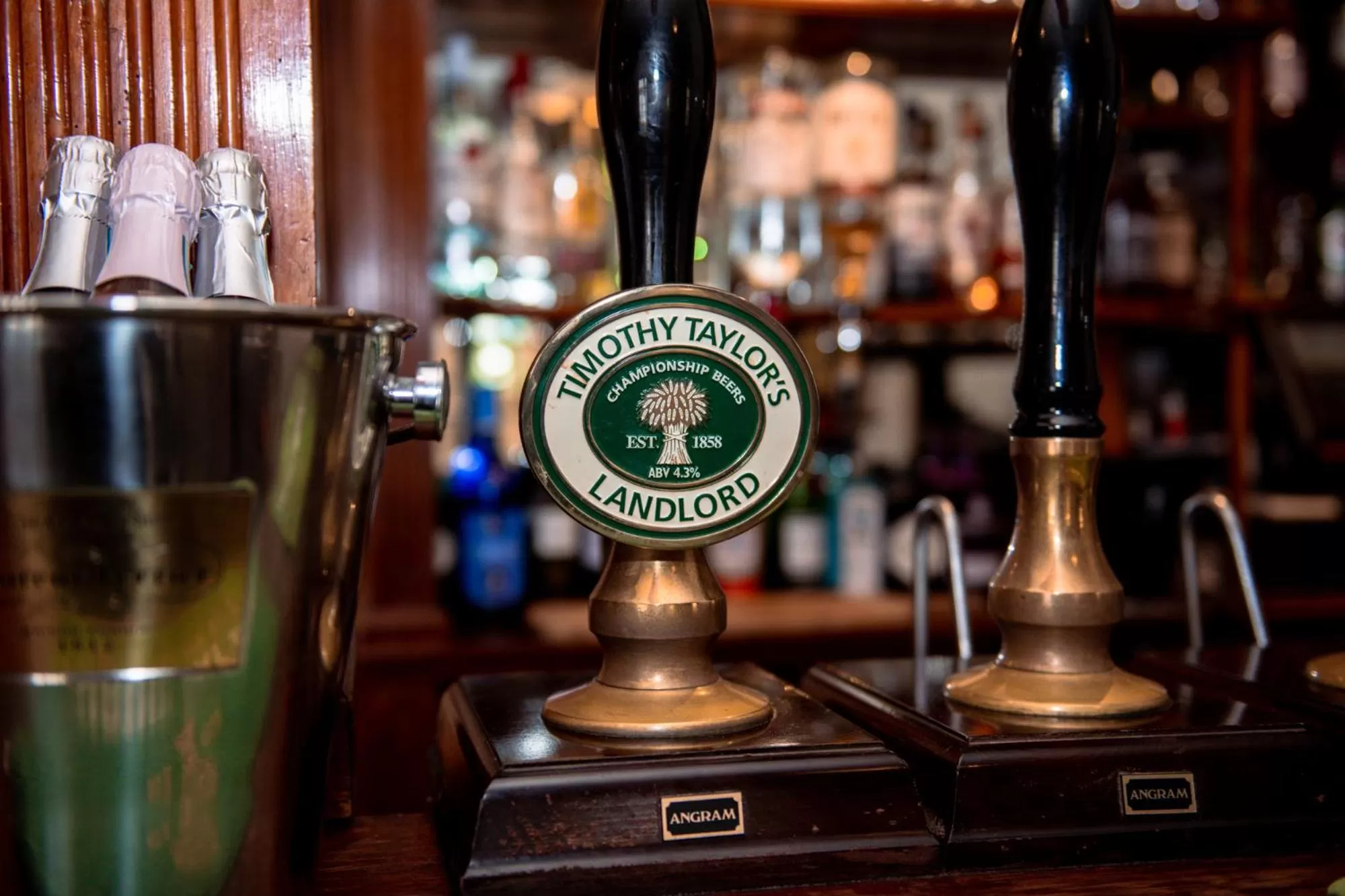 Lounge or bar in The Wellington Heifer