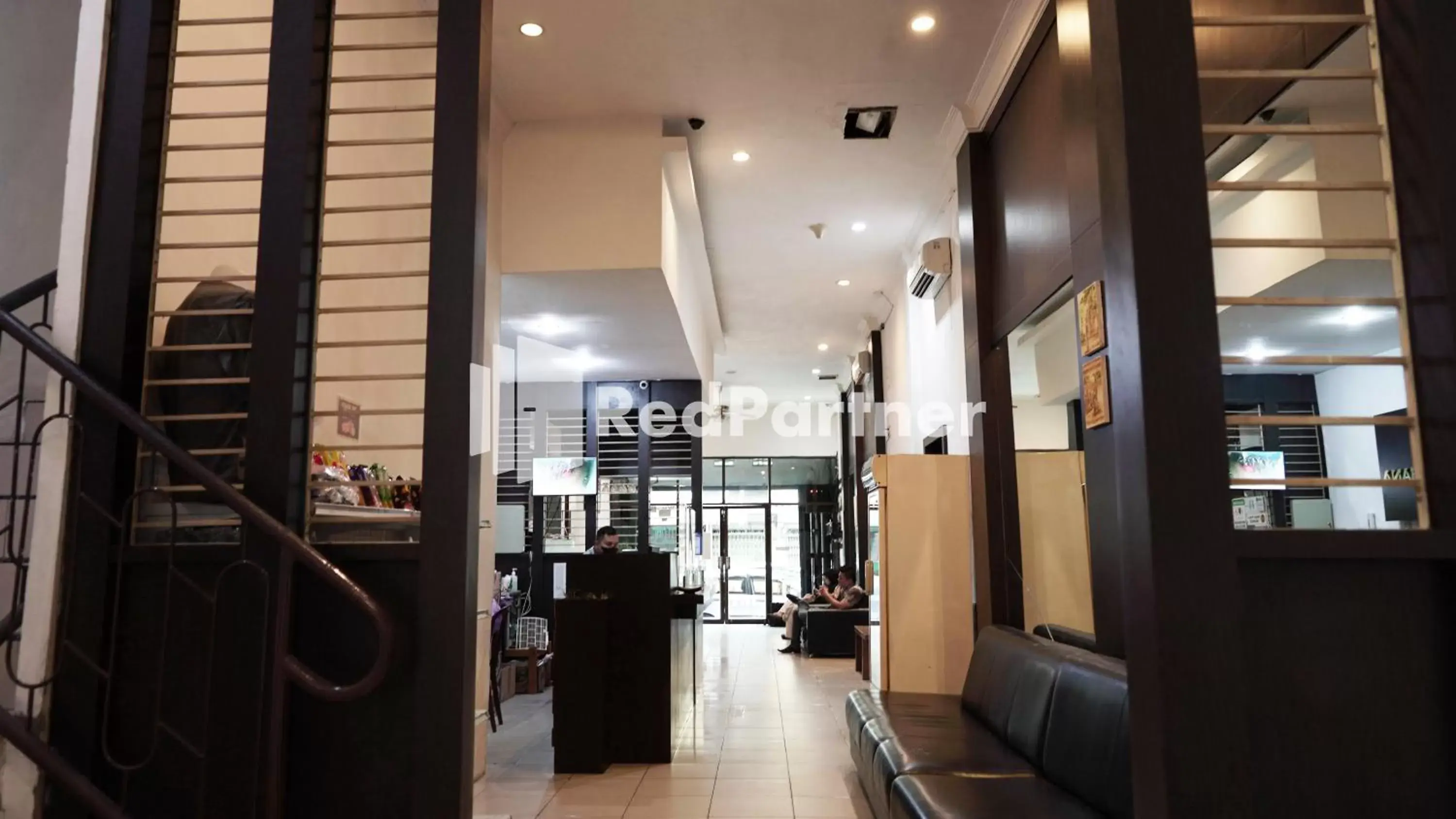 Lobby or reception in Wisma Sederhana RedPartner