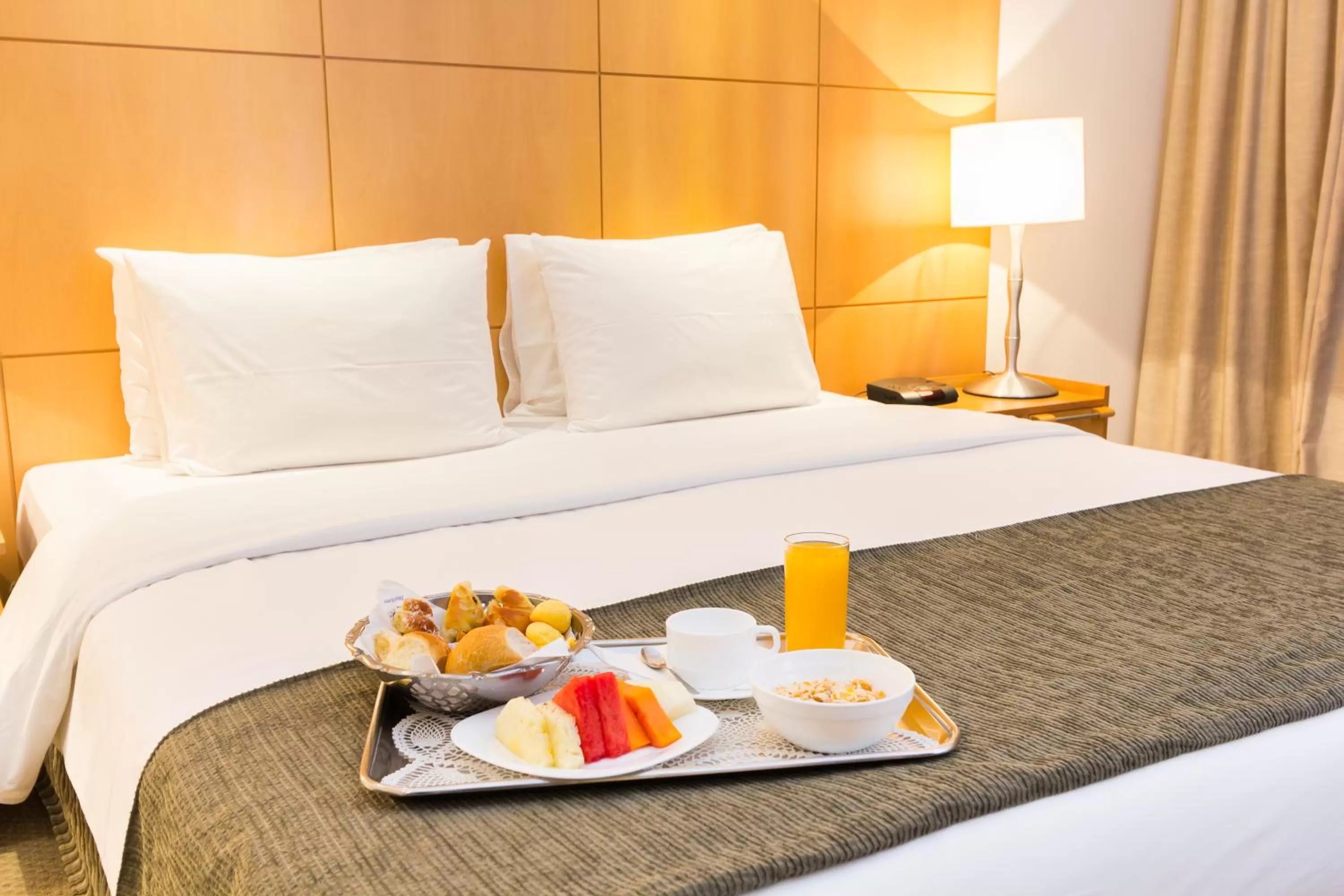 Bed in Grand Bittar Hotel