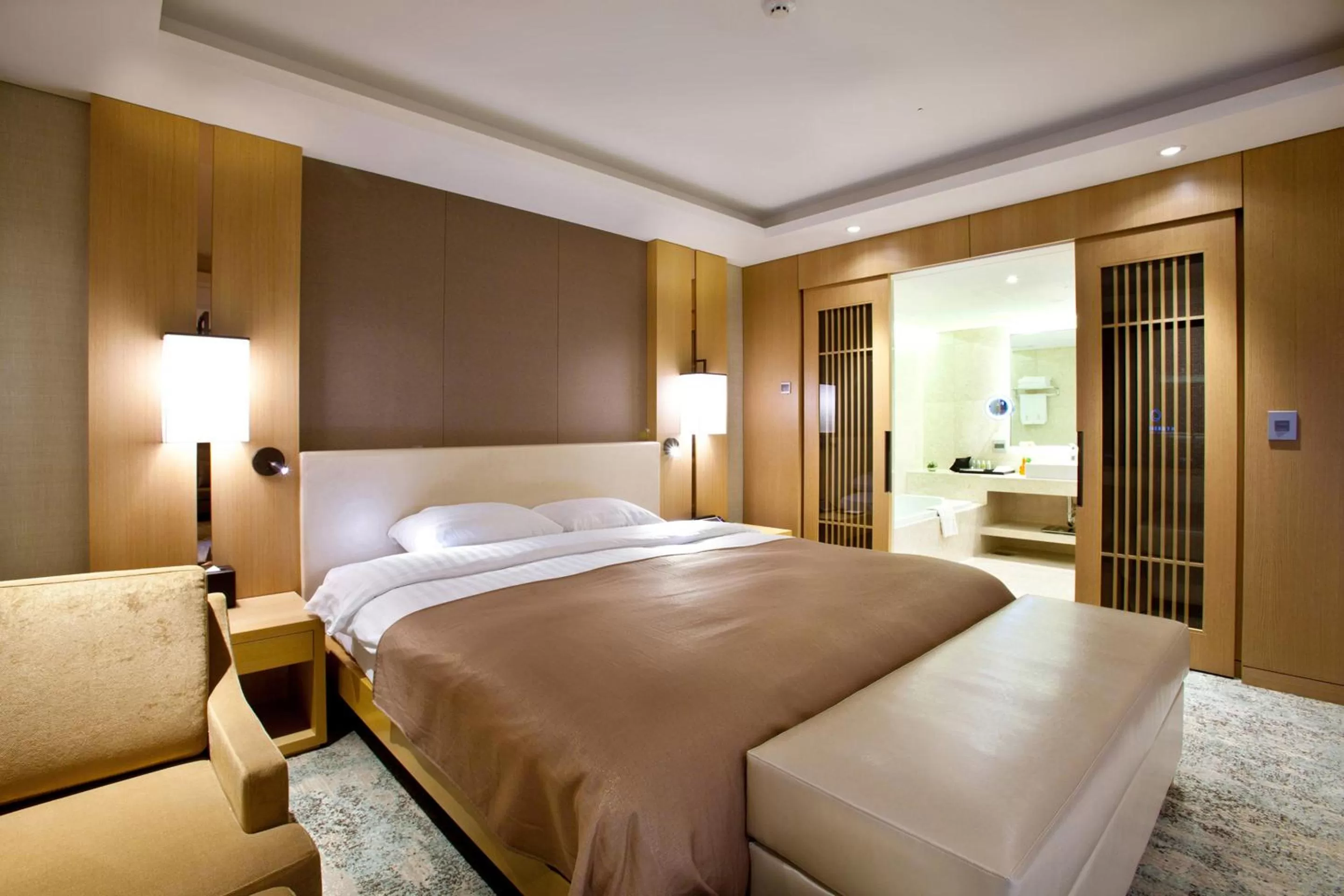 Bedroom, Bed in Hotel Hyundai by Lahan Ulsan