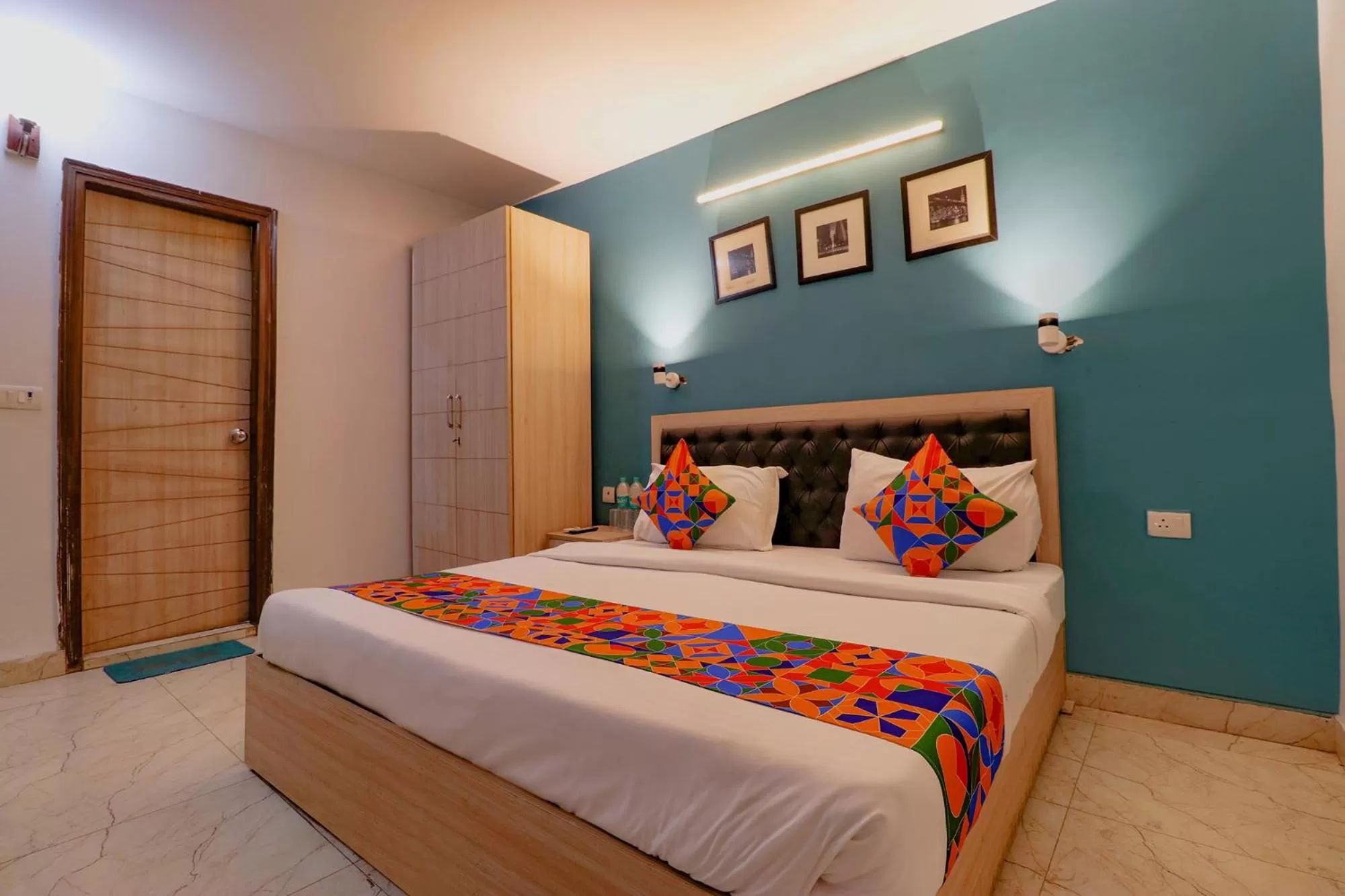 Photo of the whole room, Bed in FabHotel Happy Inn