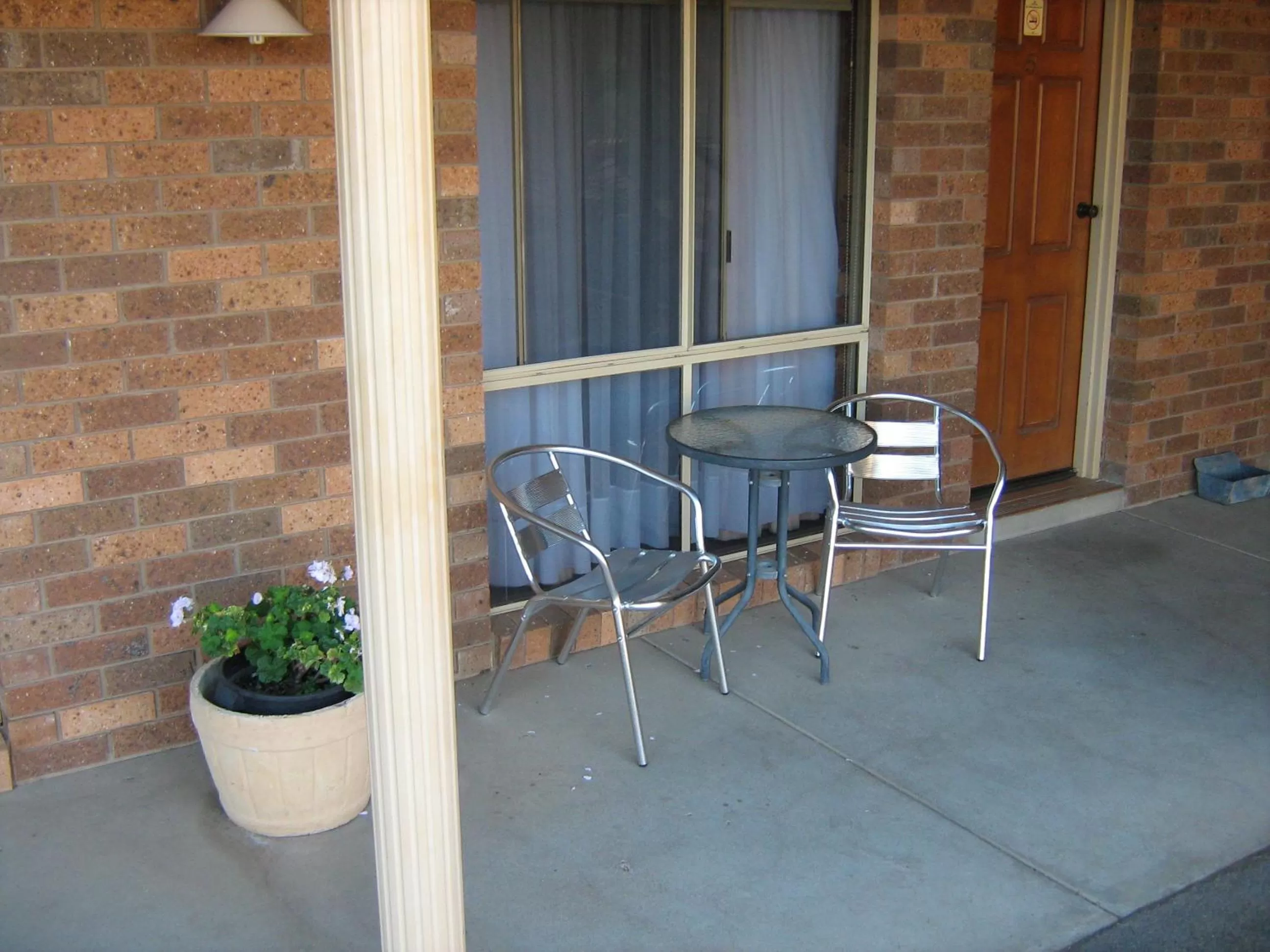 Patio in Highway Inn Motel