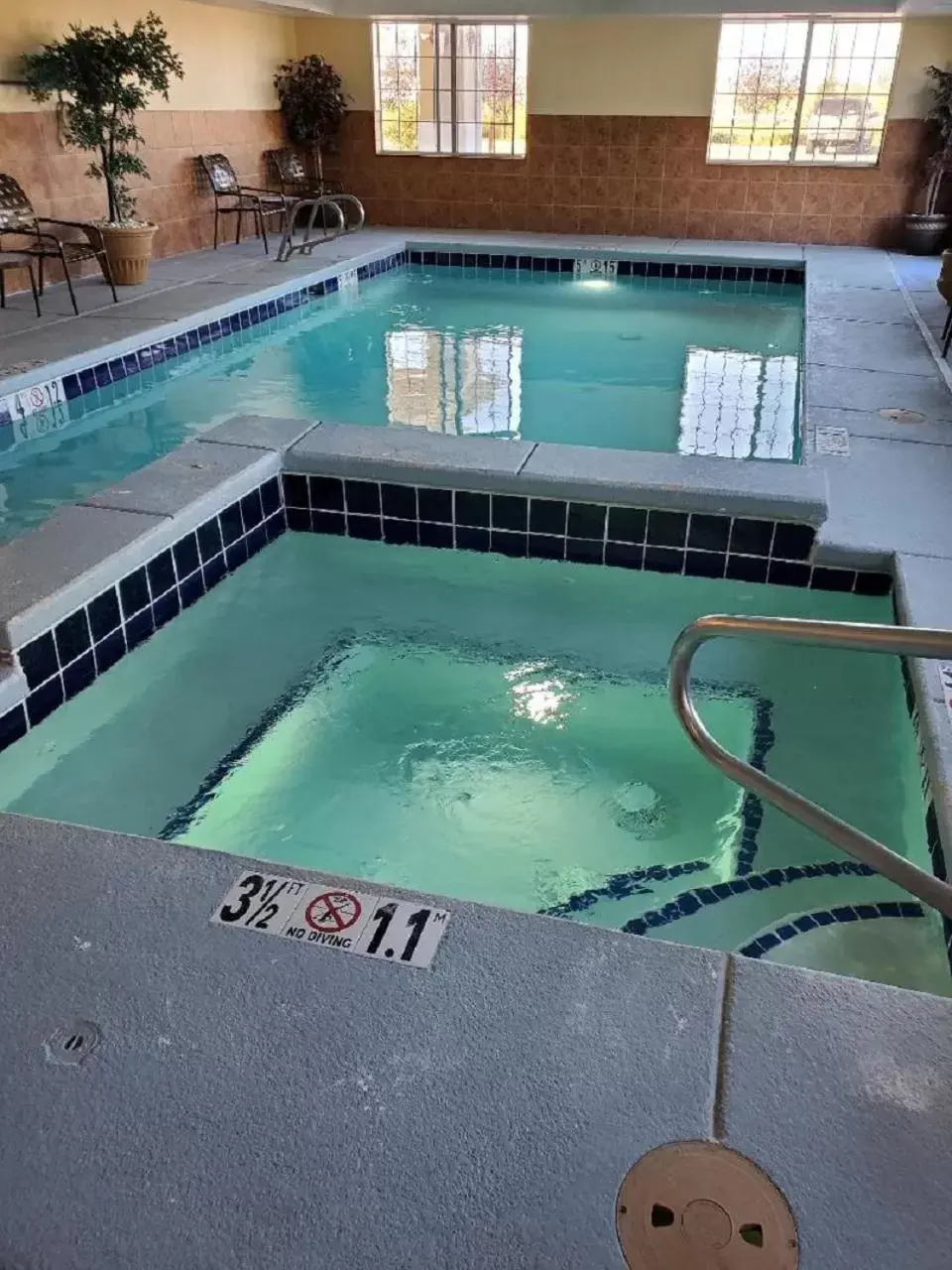 Spa and wellness centre/facilities, Swimming Pool in Best Western Laramie Inn & Suites