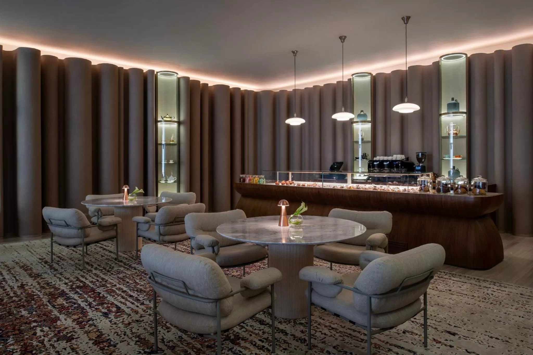 Restaurant/places to eat in Abesq Doha Hotel and Residences, an IHG Hotel