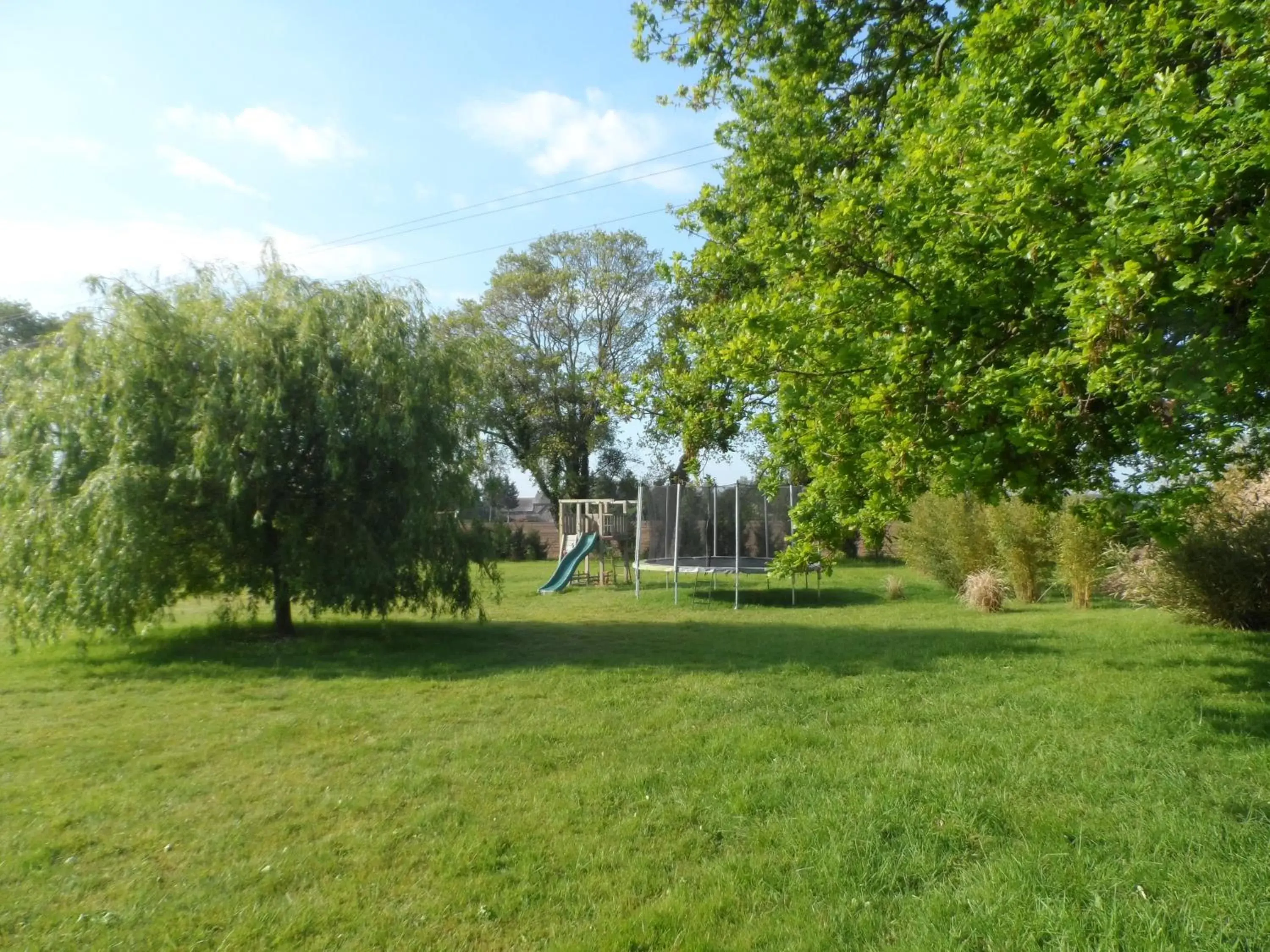 Property building, Garden in Cafecouet'Breizh