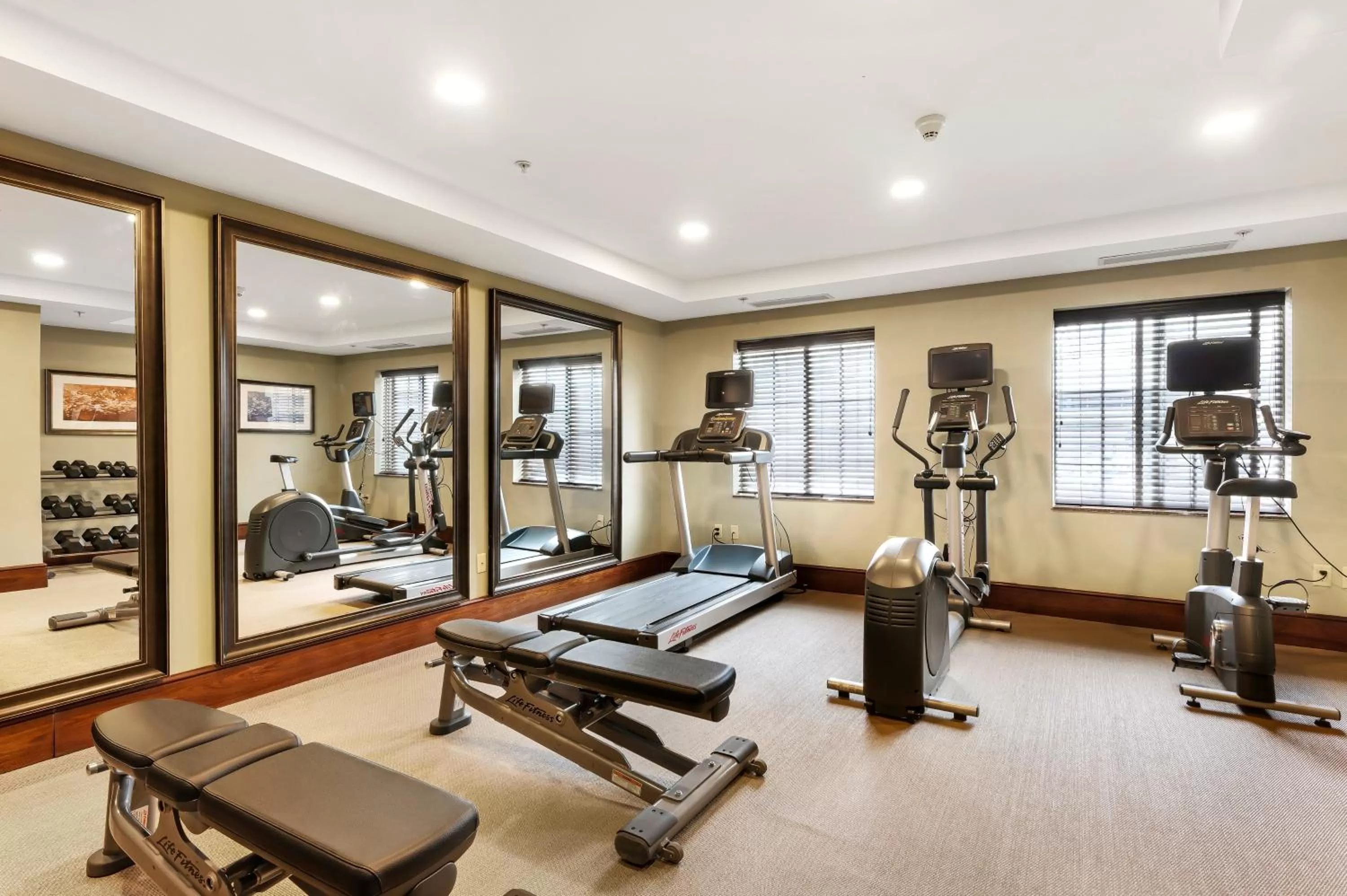 Spa and wellness centre/facilities in Staybridge Suites-Philadelphia/Mount Laurel by IHG