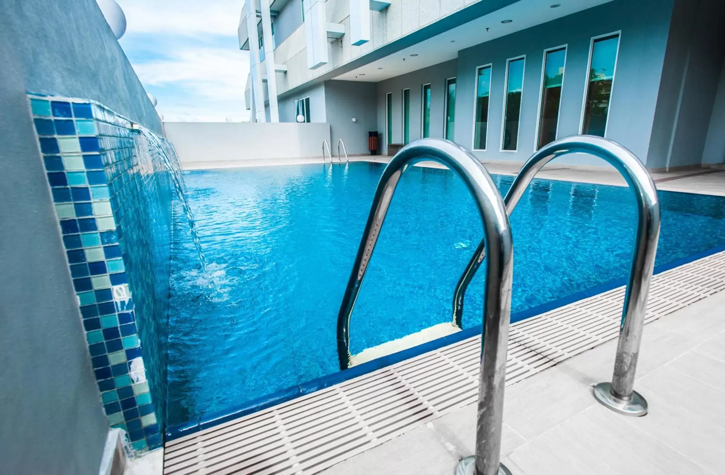 Swimming Pool in Badi'ah Hotel