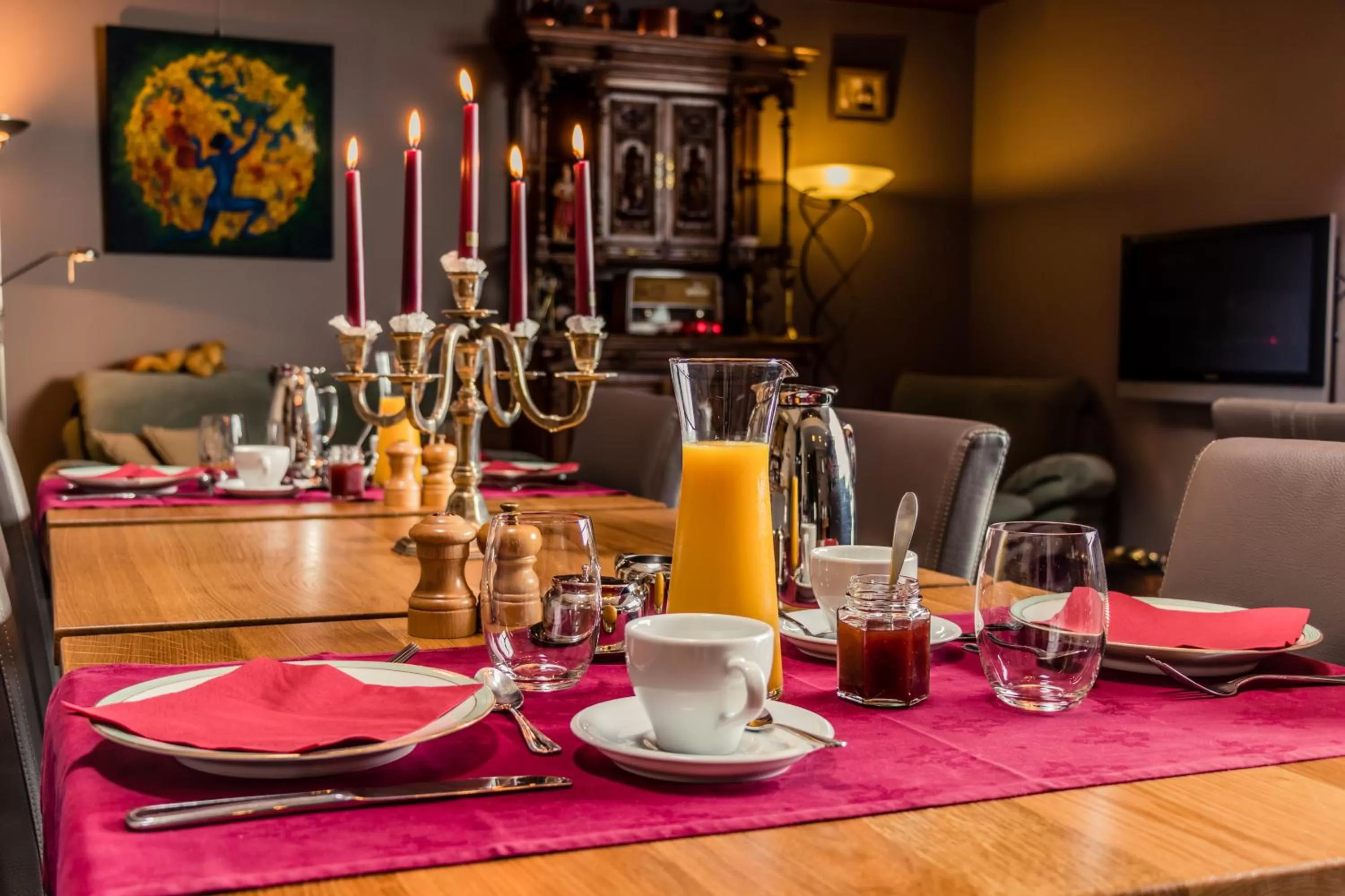Dining area in Apollonia