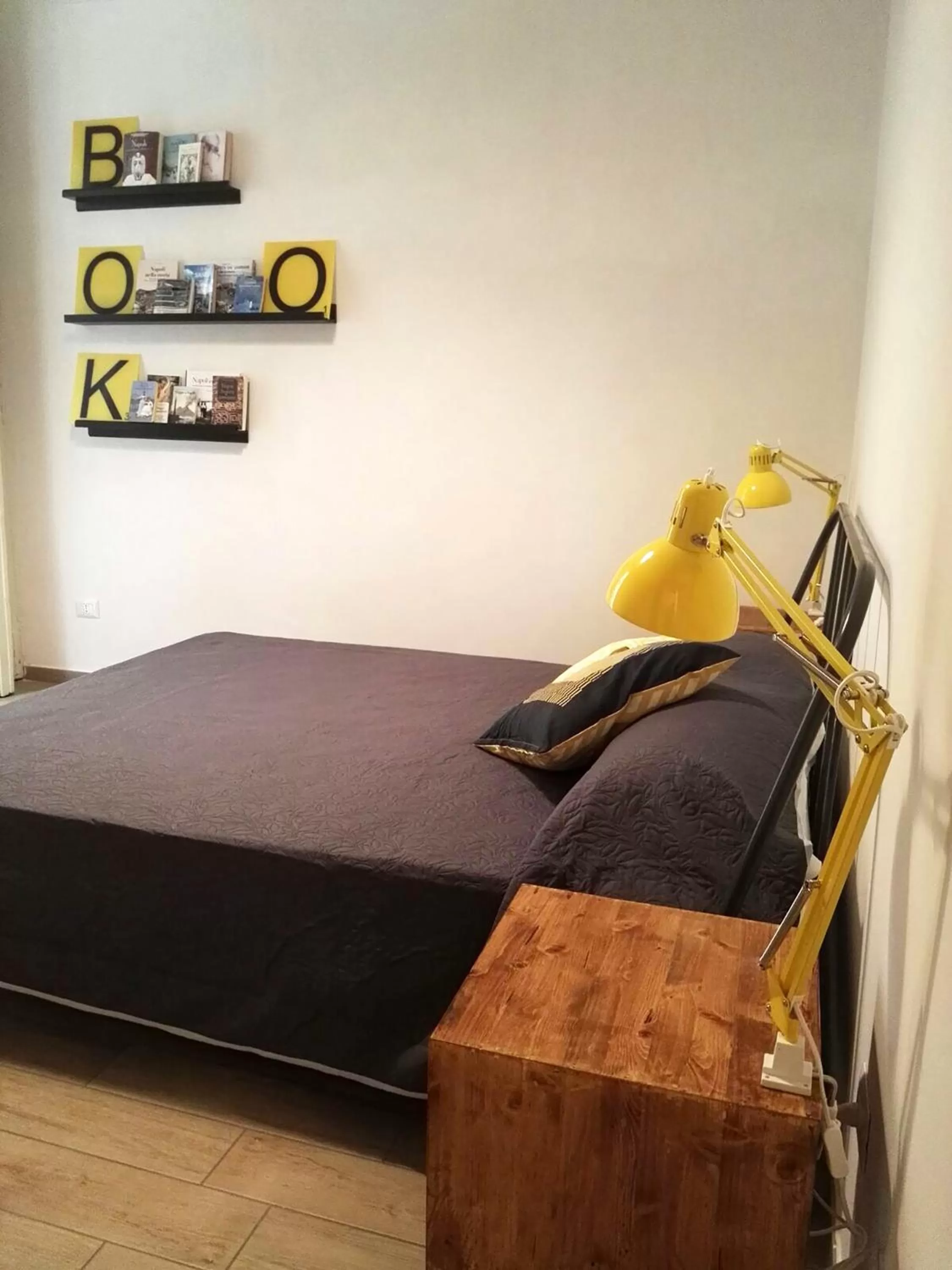 Bedroom, Bed in Napoli Boulevard B&B