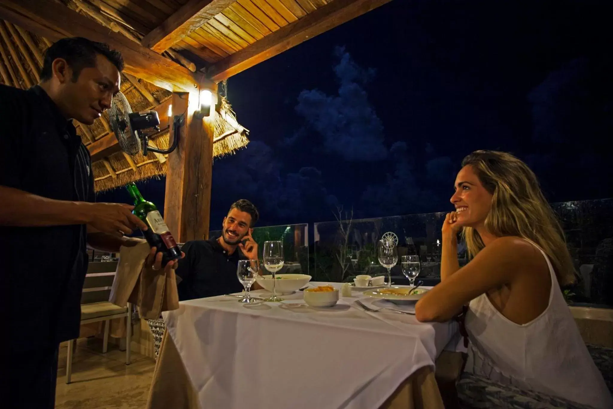 Activities, Restaurant/Places to Eat in Naay Tulum Curamoria Collection