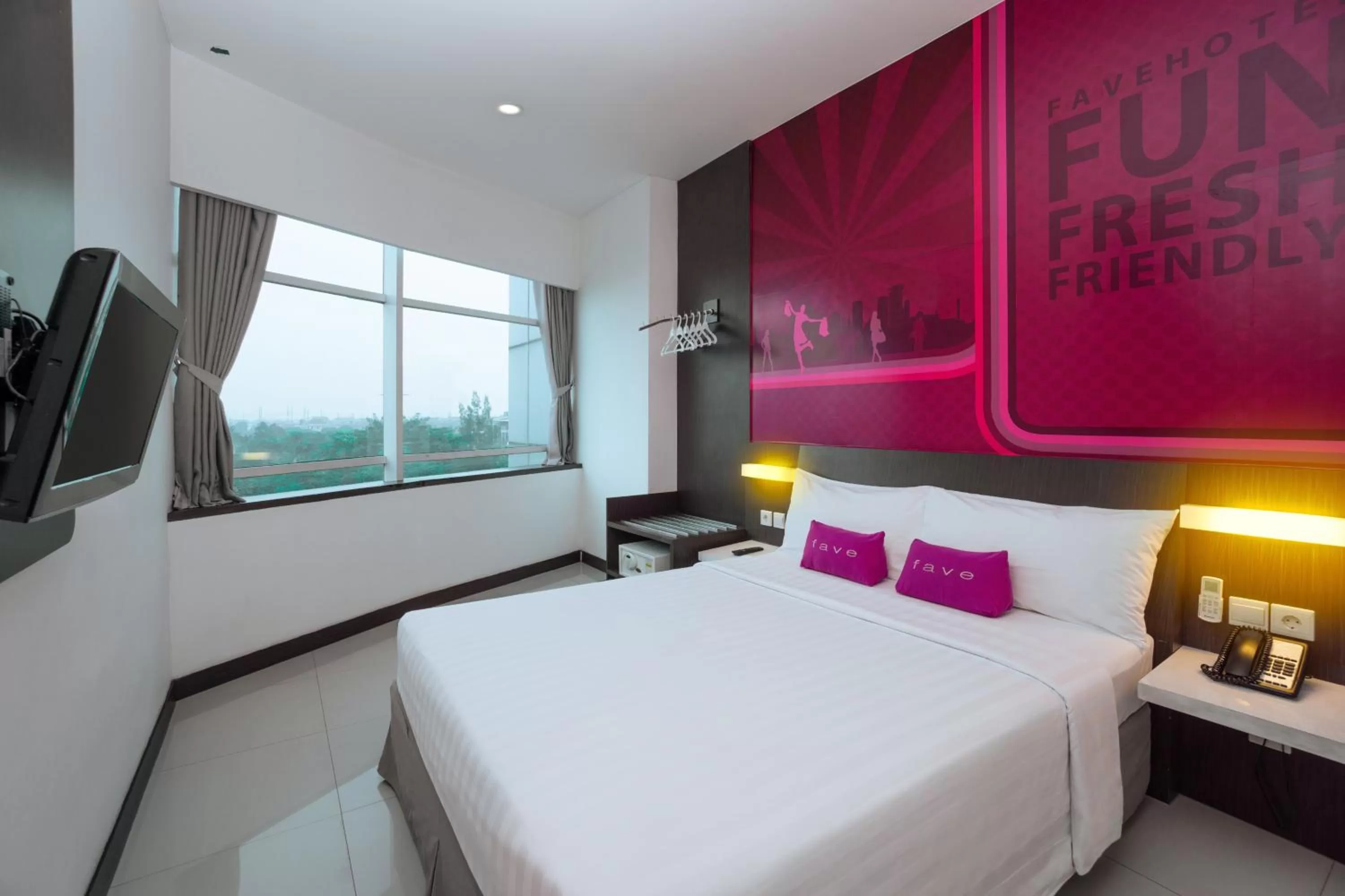 Bedroom, Bed in favehotel Pluit Junction