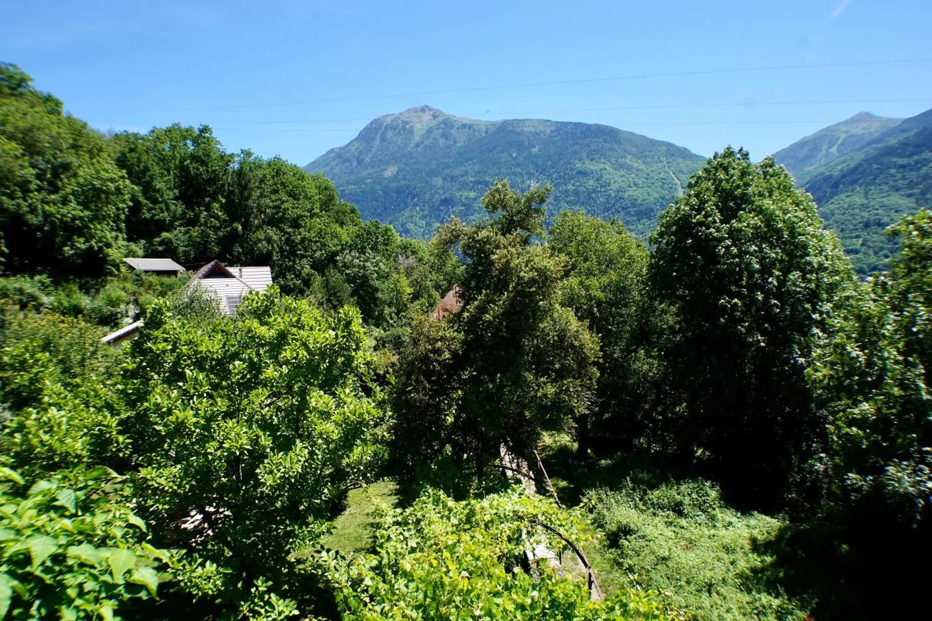 Mountain View in Château du Vigny - Maison d'hôtes