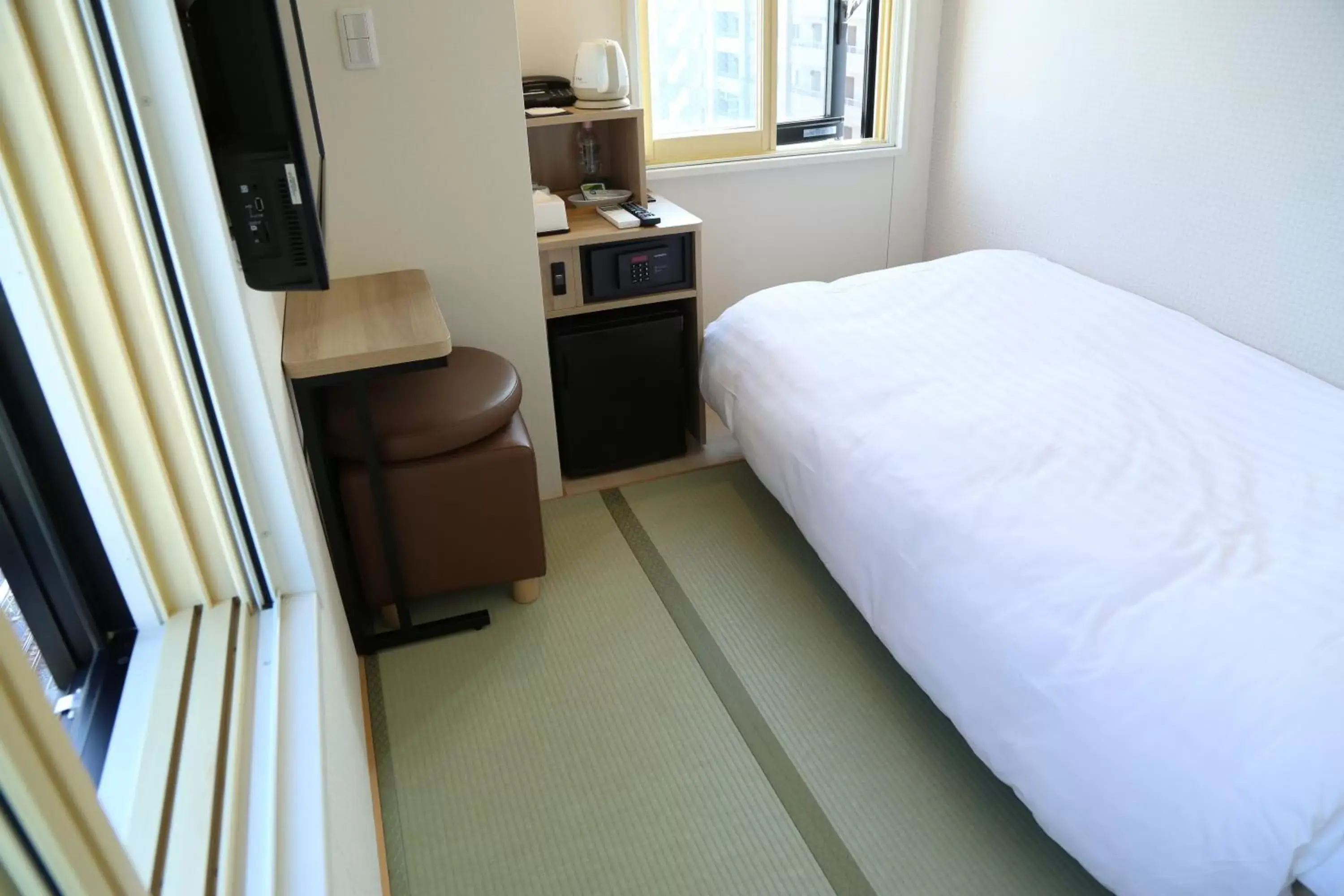 Photo of the whole room, Bed in Tokyo City View Hotel Tabata Station