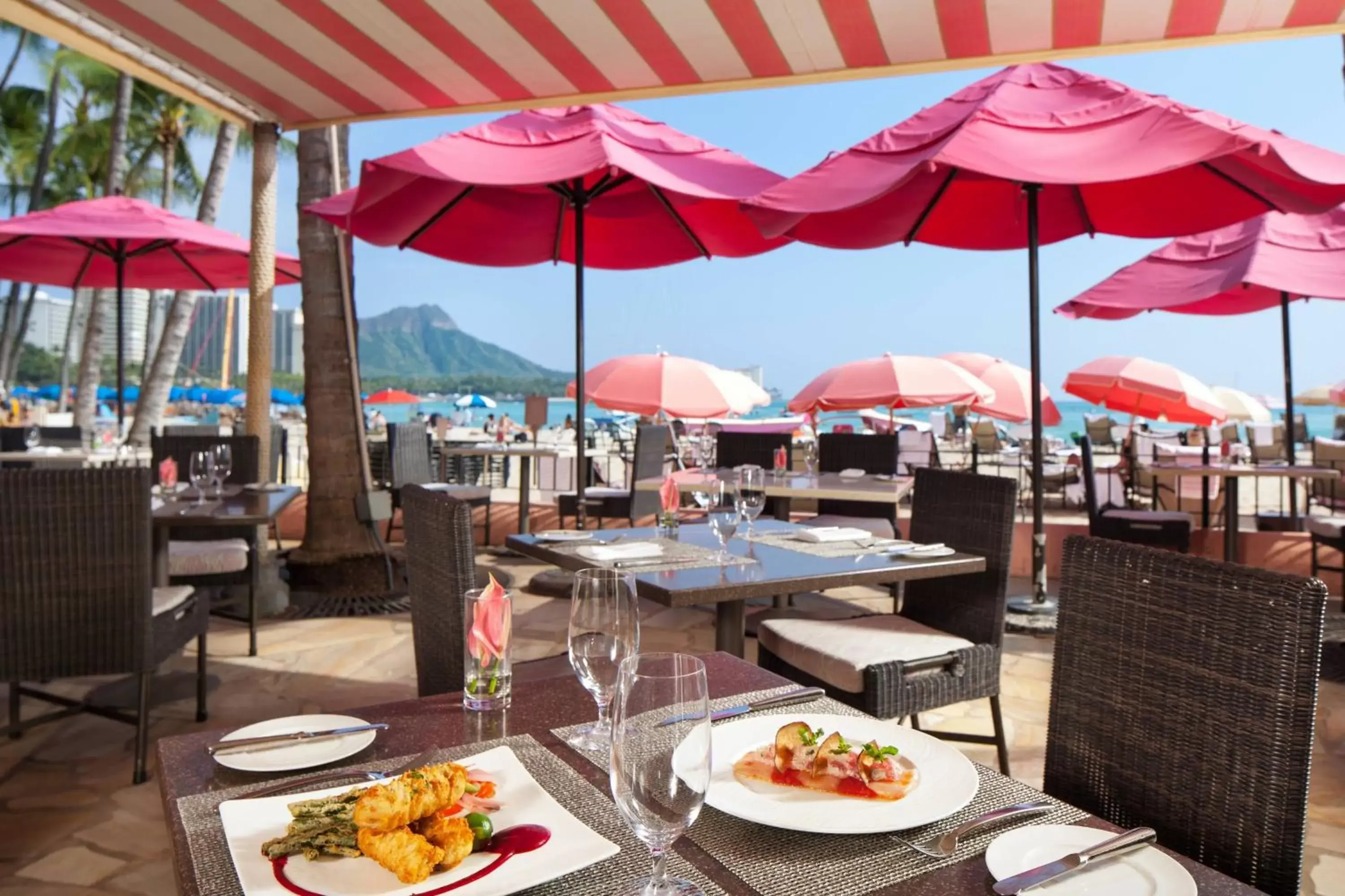 Breakfast, Restaurant/Places to Eat in The Royal Hawaiian, A Luxury Collection Resort, Waikiki