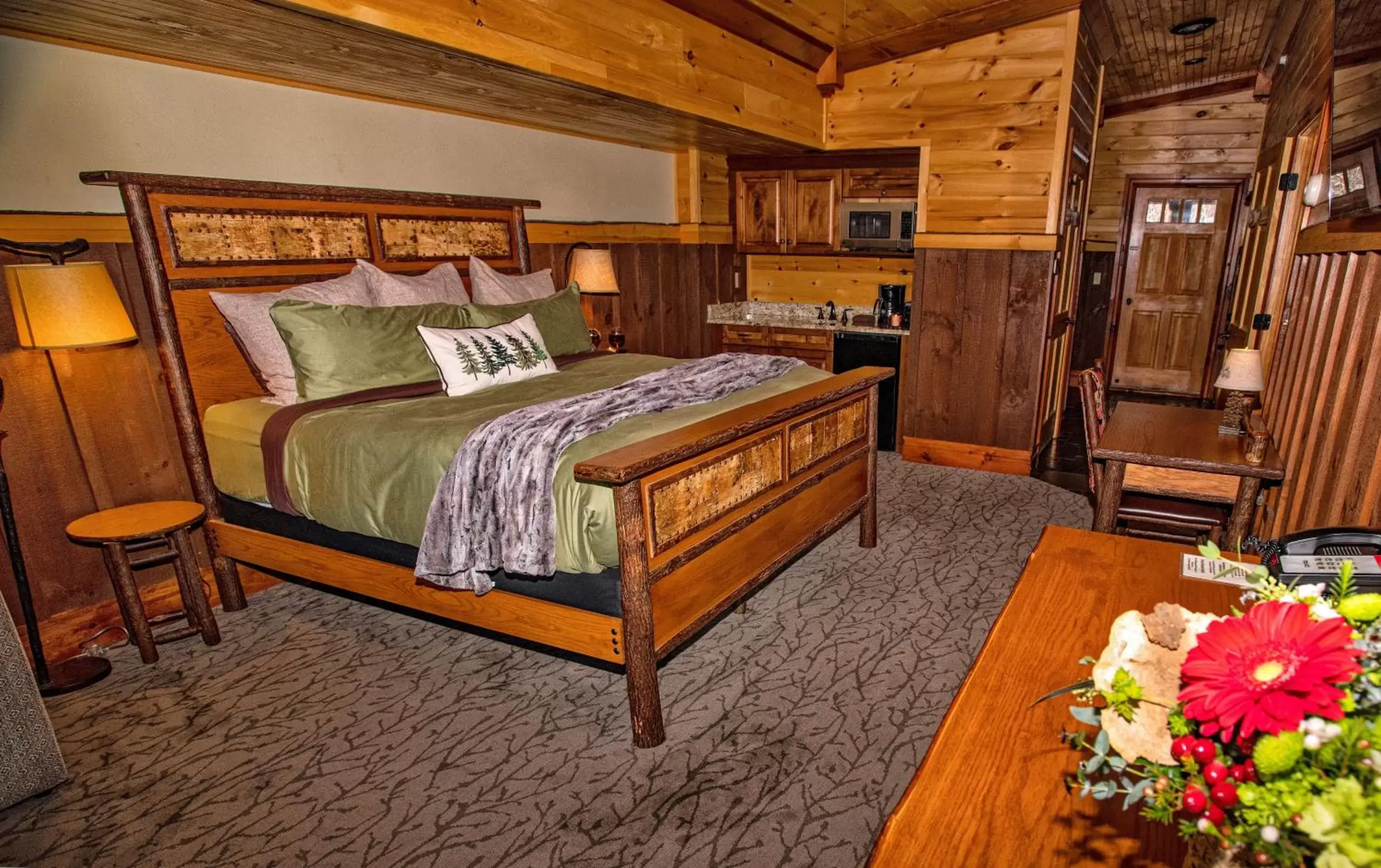 Bed in The Lodges at Cresthaven