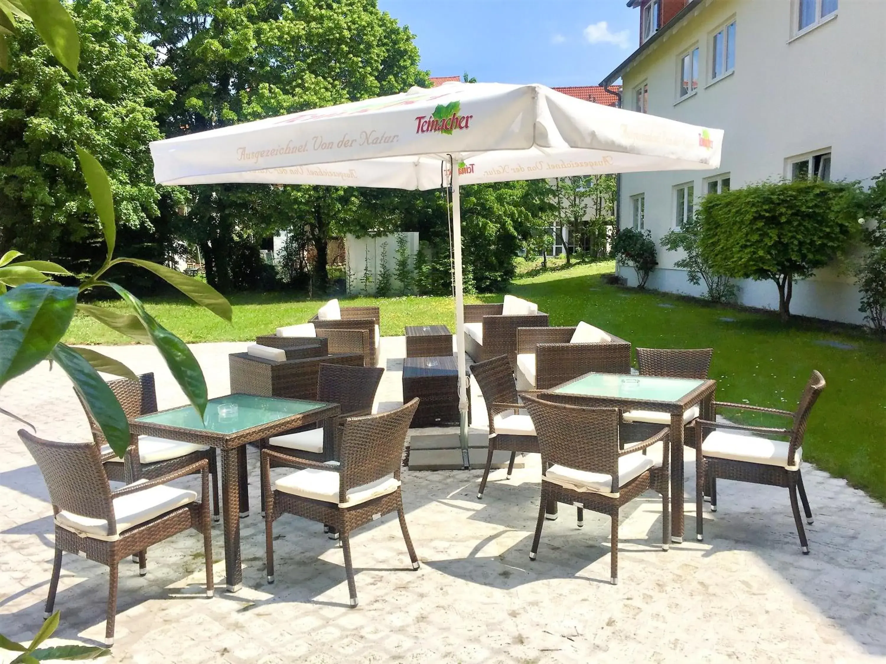 Garden, Restaurant/Places to Eat in Hotel Ambiente Walldorf