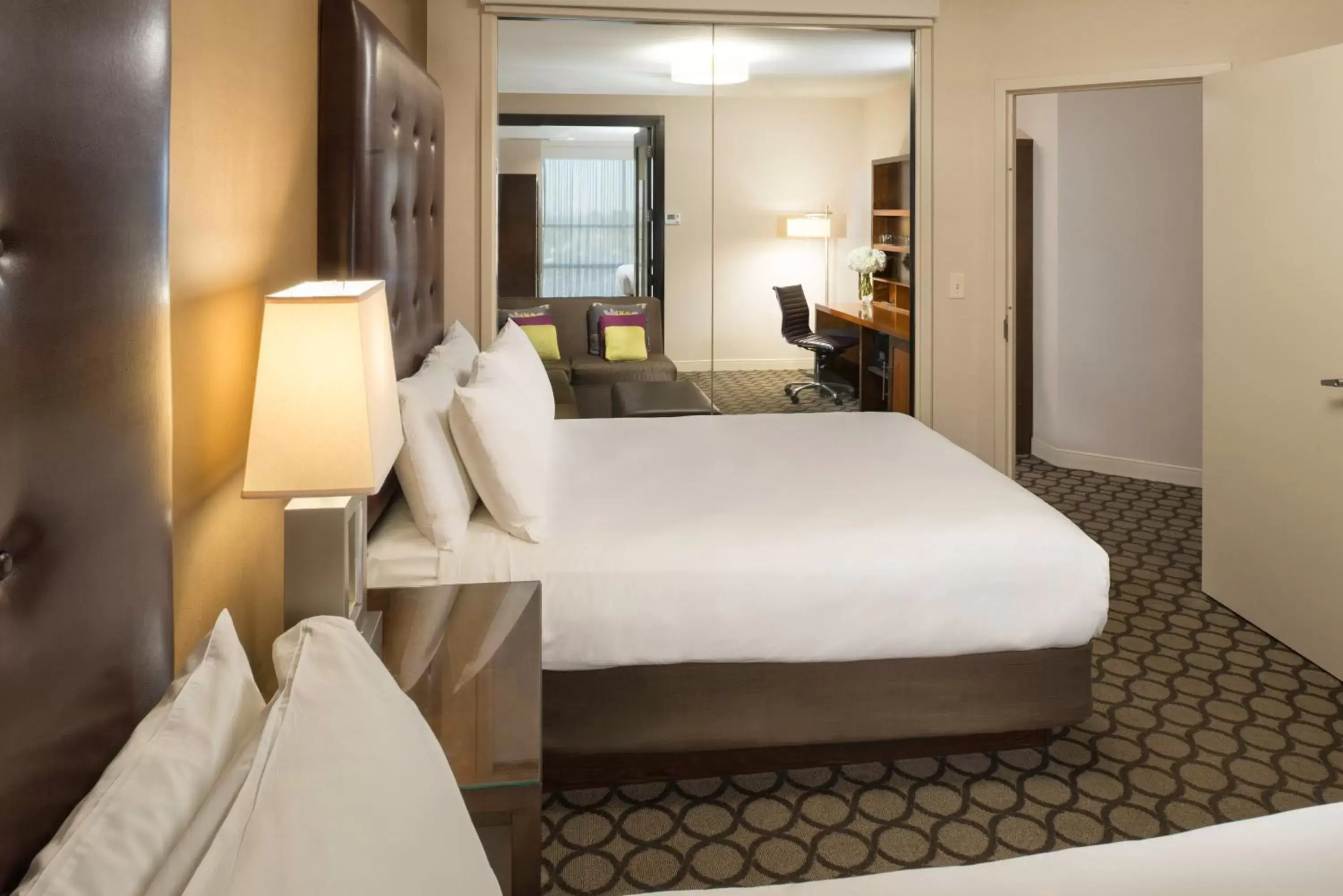 Two-Bedroom Queen Suite in Hyatt Regency Orange County